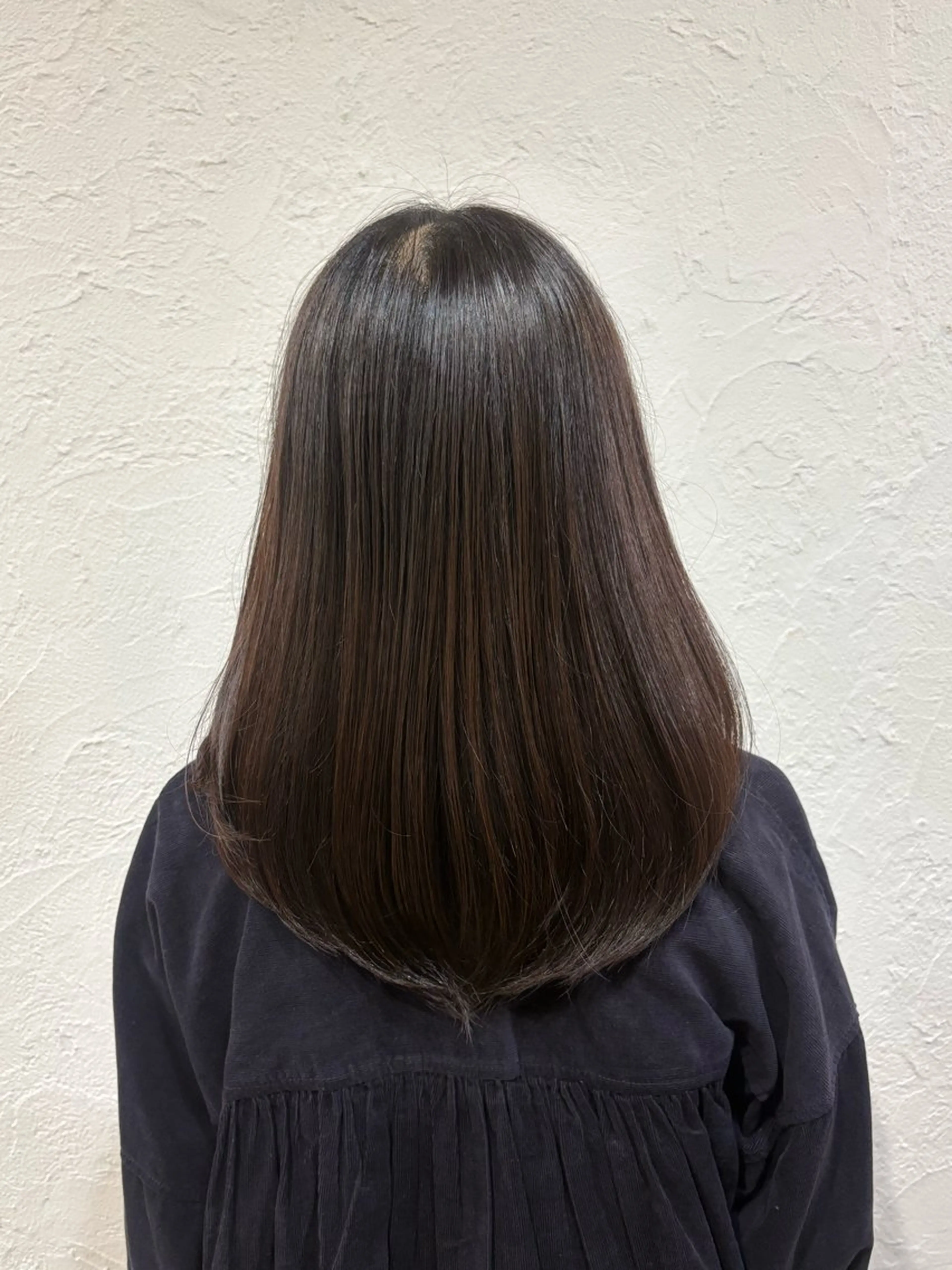 カラー 近藤 璃人のヘアスタイル