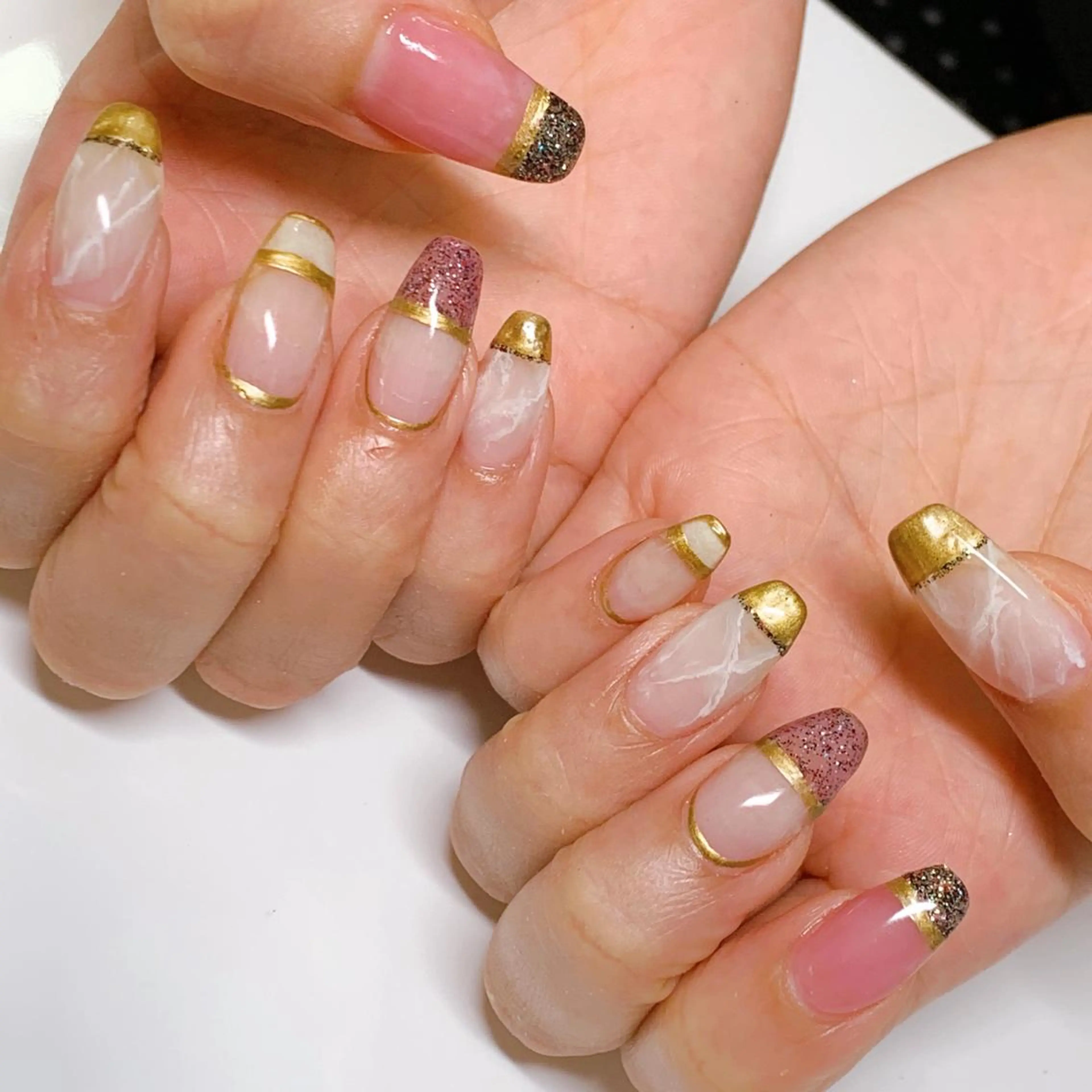 ネイル 【カメレオン】 上村 祥子のヘアスタイル