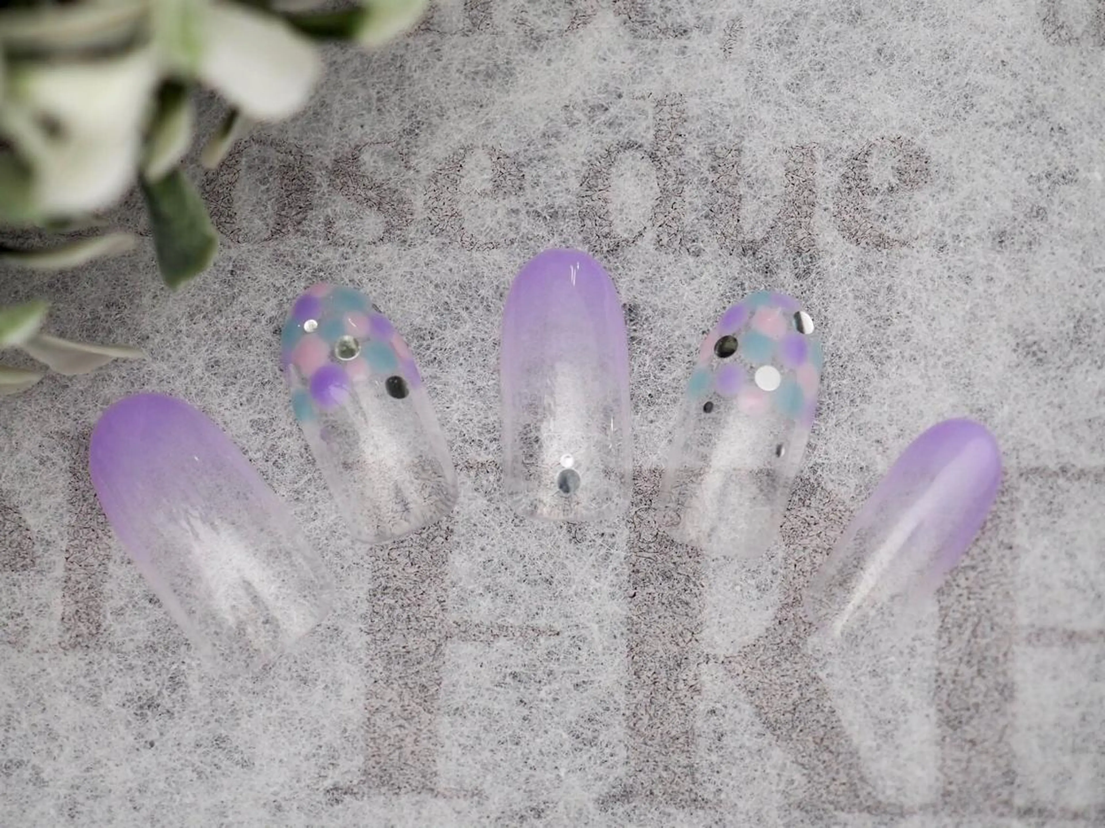 ネイル トップネイリスト Ribbon立川店のネイルデザイン