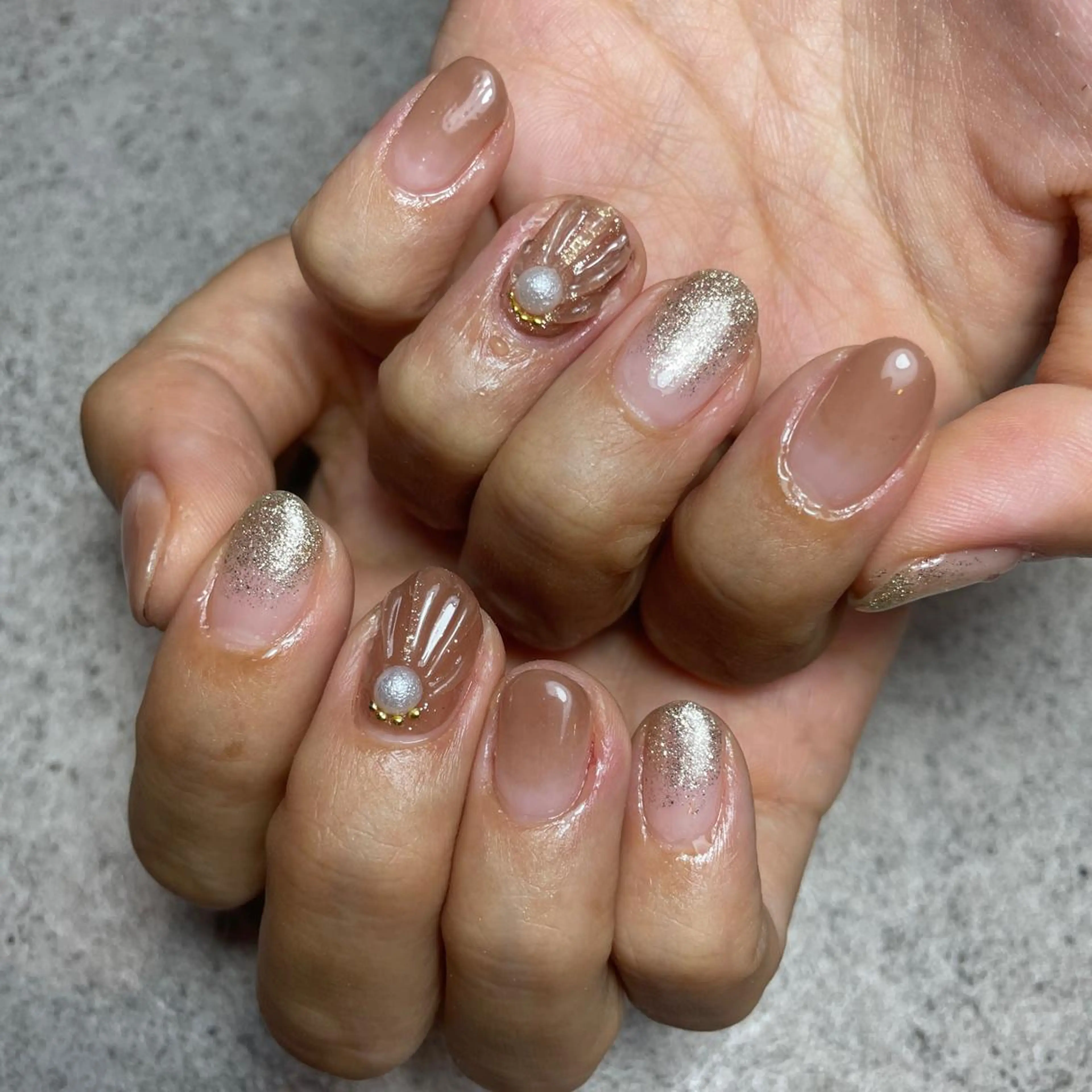 ネイル 駒月 明日香の眉毛・アイブロウイメージ