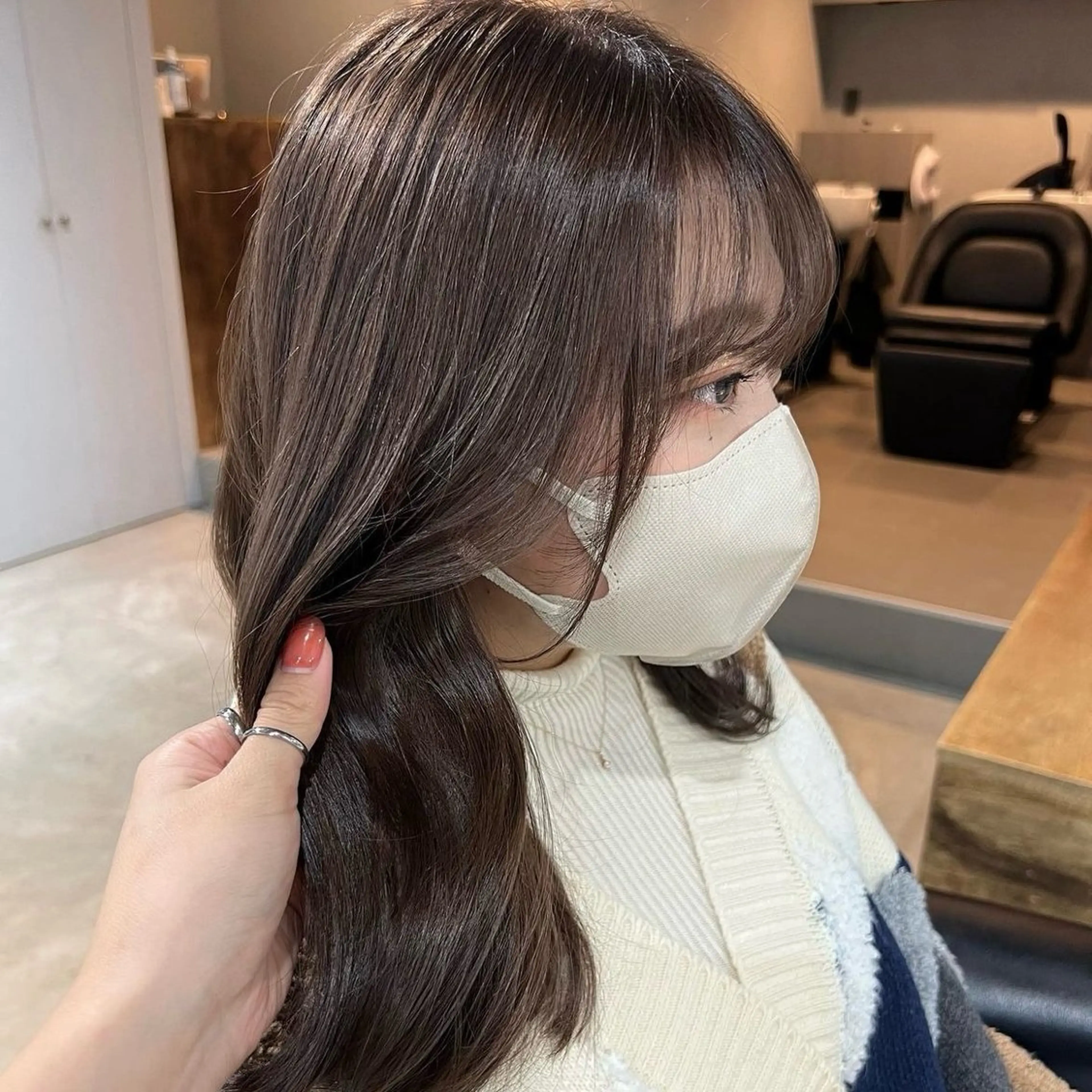 セミロング カラー akane/ベージュ /オリーブ/ブラウンのヘアスタイル