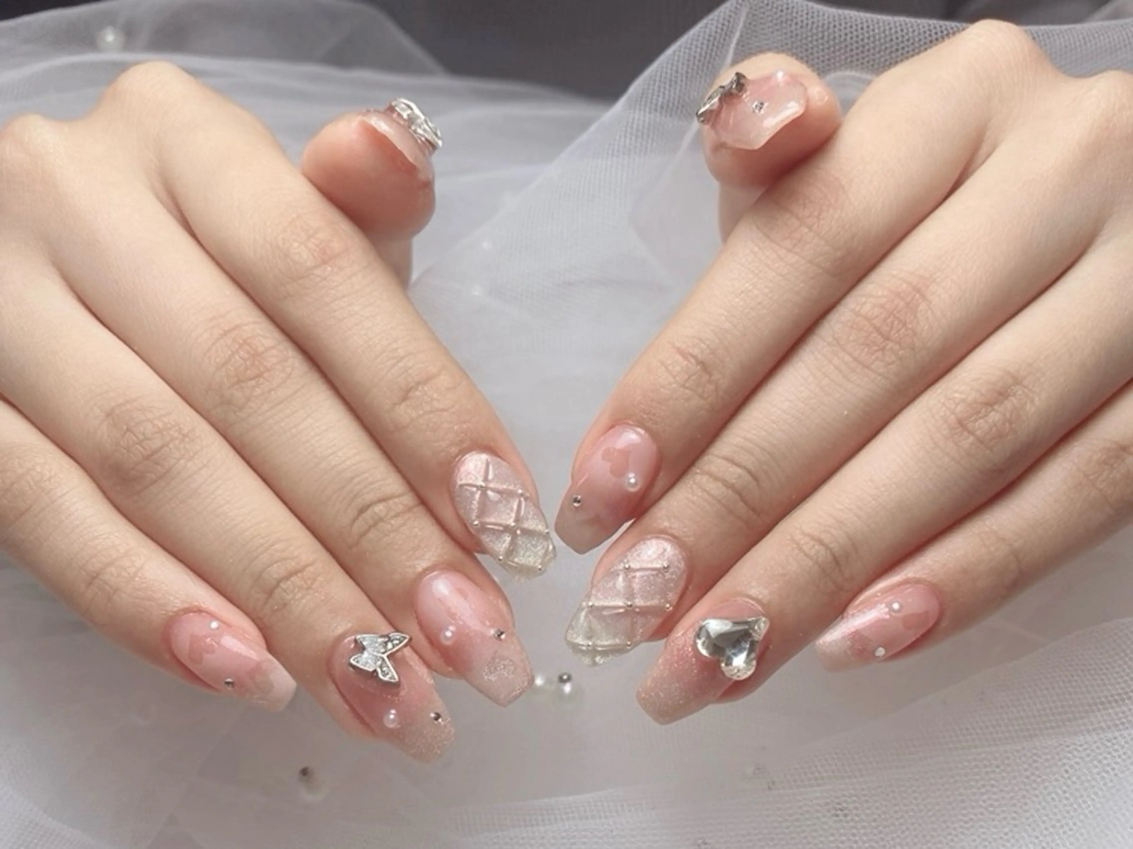 ネイル ハンドネイル アールワン NAIL SALONのネイルデザイン