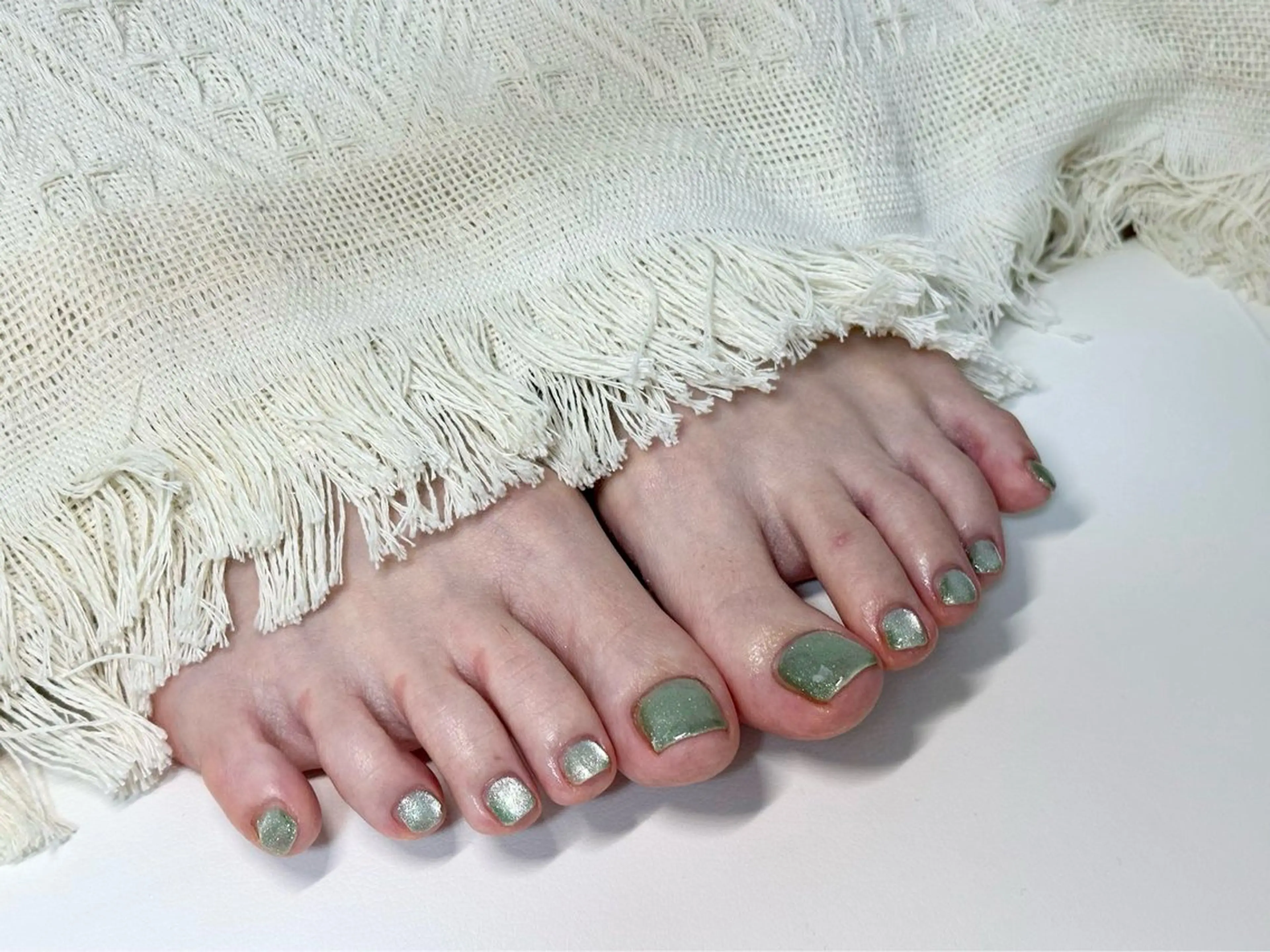 ネイル フットネイル マグネットネイル フットネイル るか 池袋のネイルデザイン