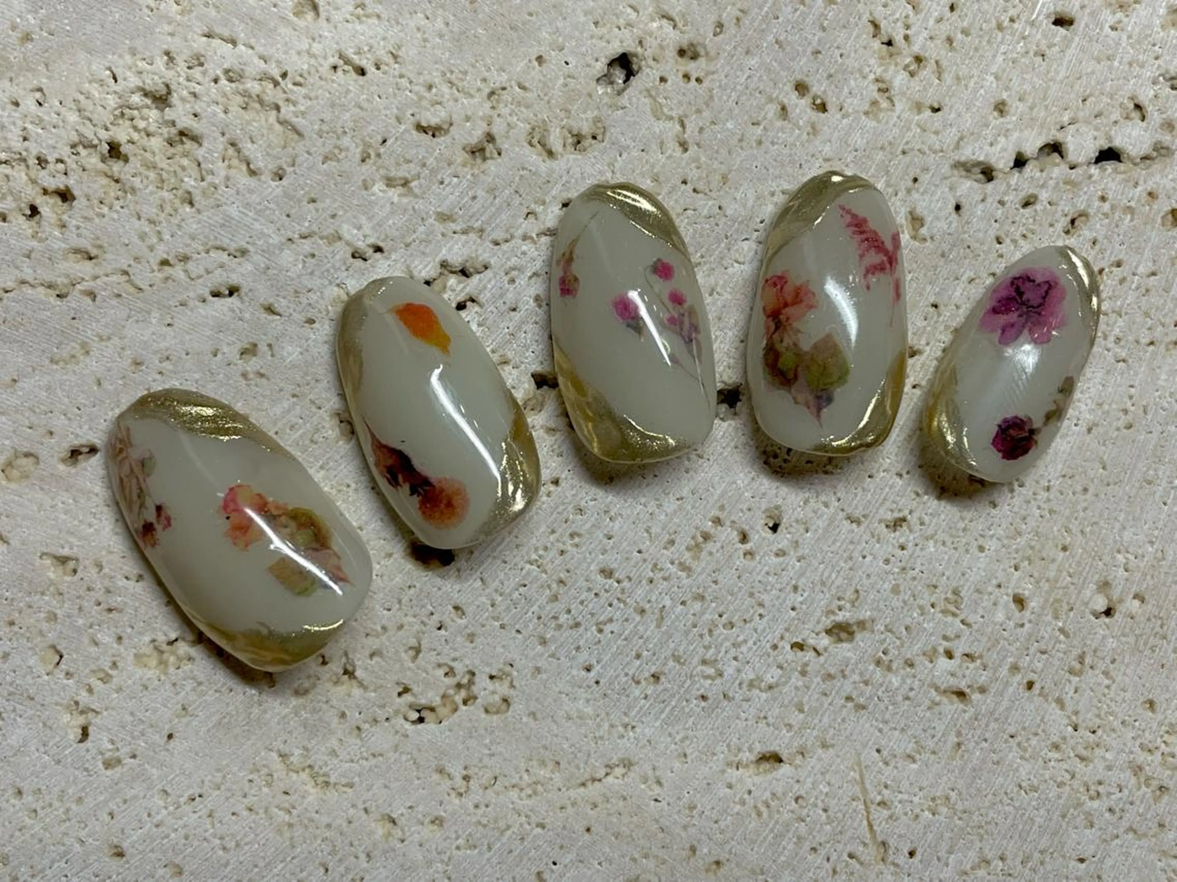 ネイル Home salon Rのネイルデザイン