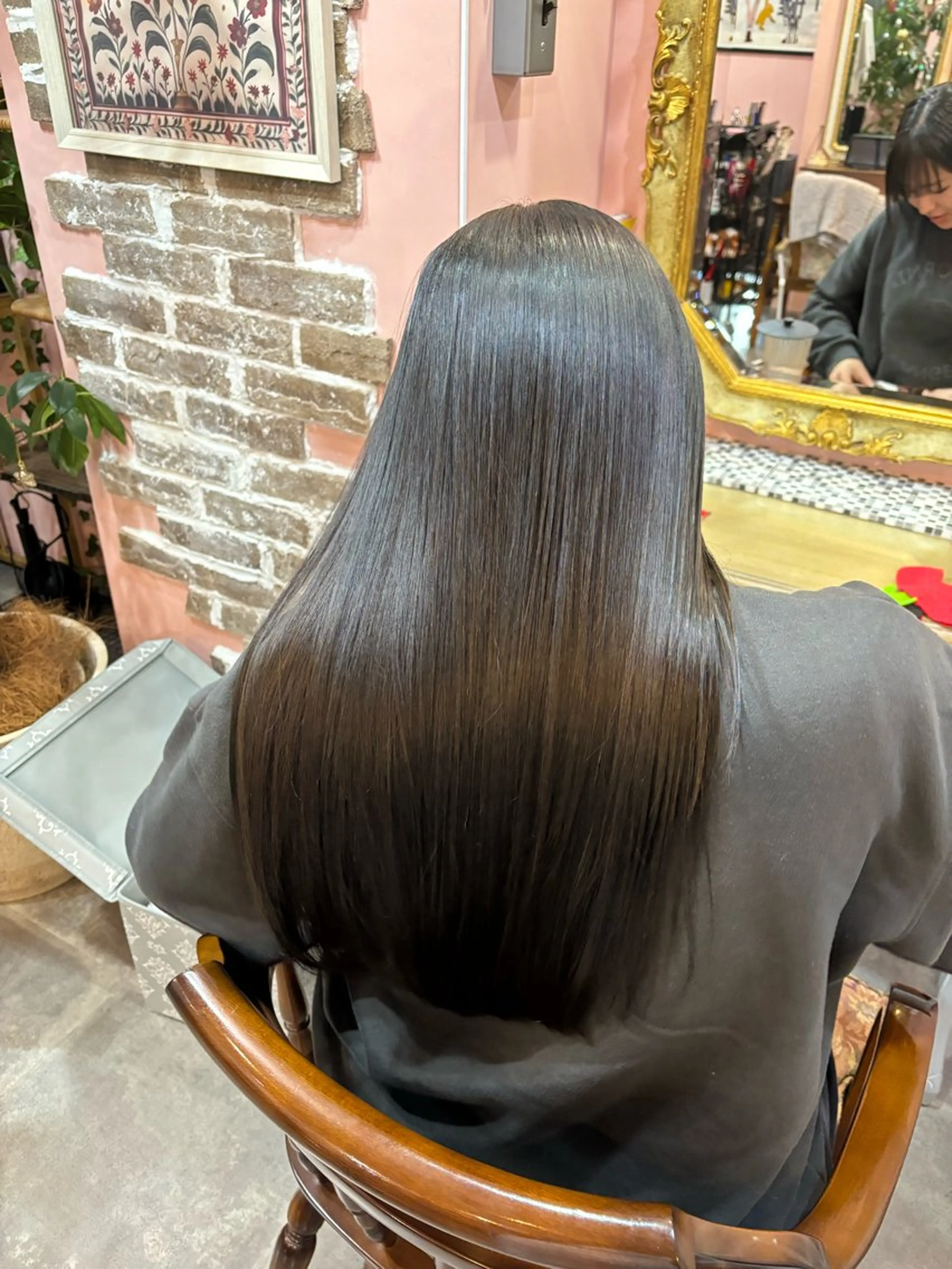 赤みが苦手な方に🙆🏻‍♀️赤みを消すカラー✨の写真