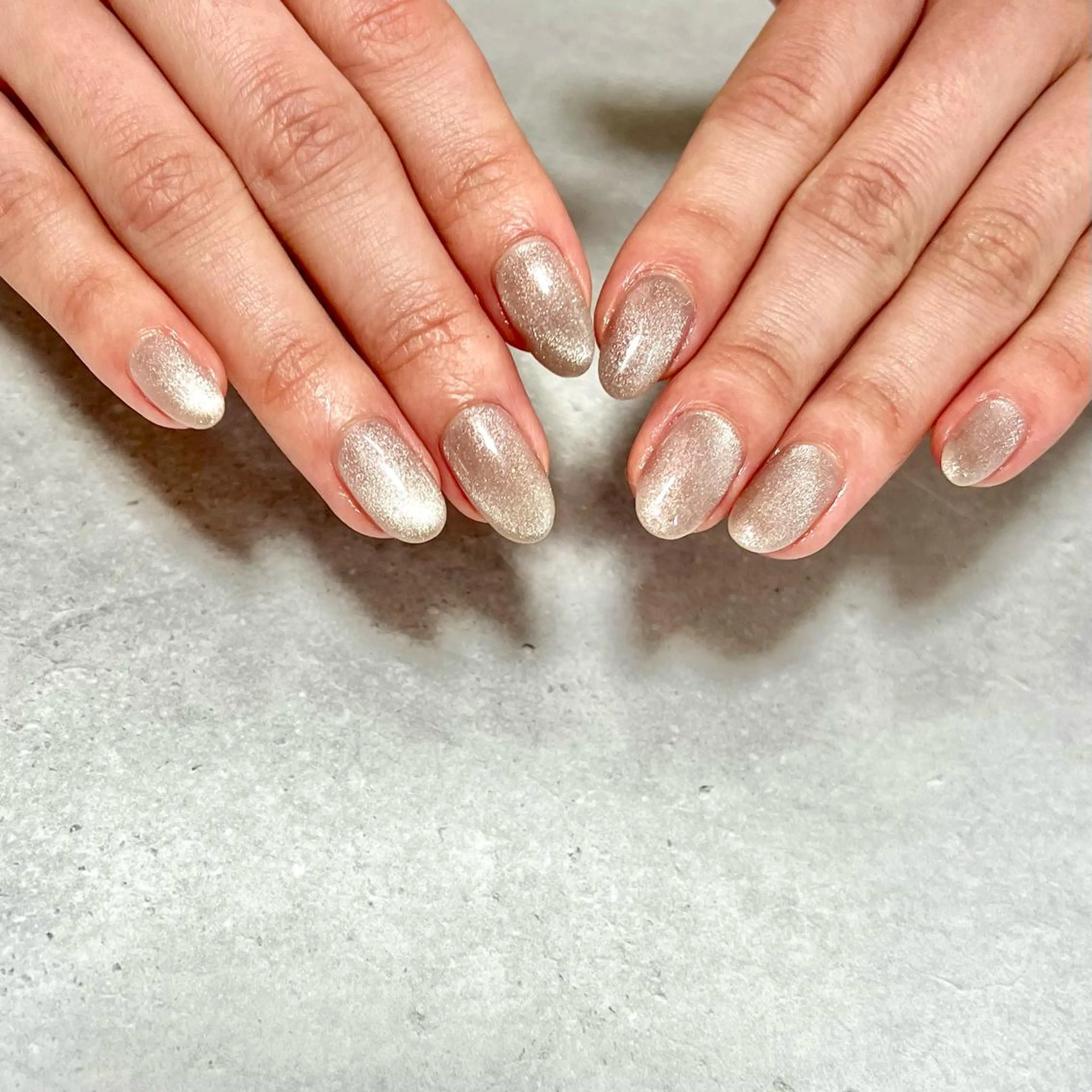 ネイル マグネットネイル ハンドケア ステラ marikominoのネイルデザイン