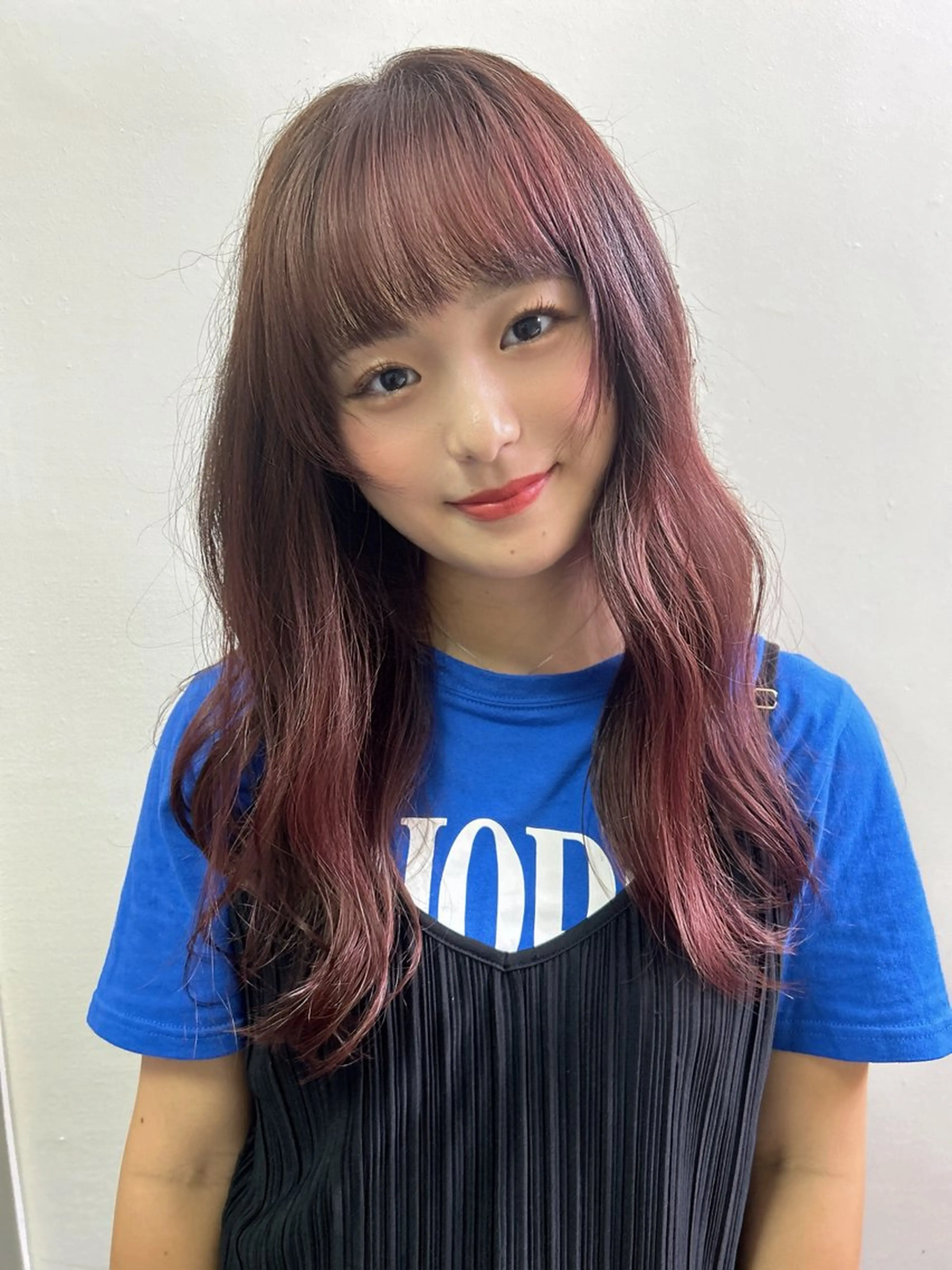 ロング ダブルカラー/ 透明感/SHISEIのヘアスタイル