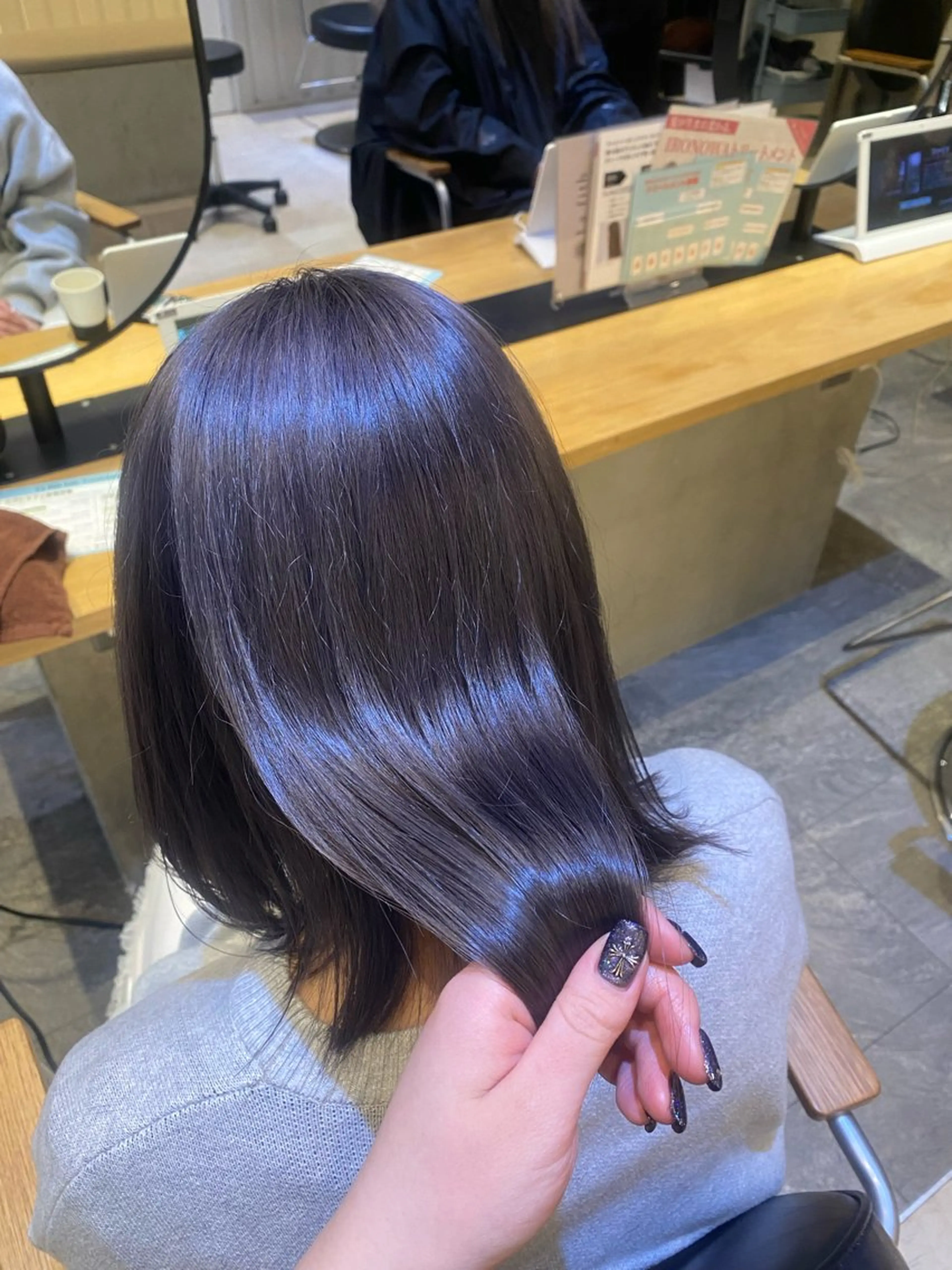 ミディアム カラー 髪質改善＆トリートメント over hair所沢店所属・韓国風/レイヤー/ 𝑵𝒂𝒏𝒂🩶のヘアスタイル