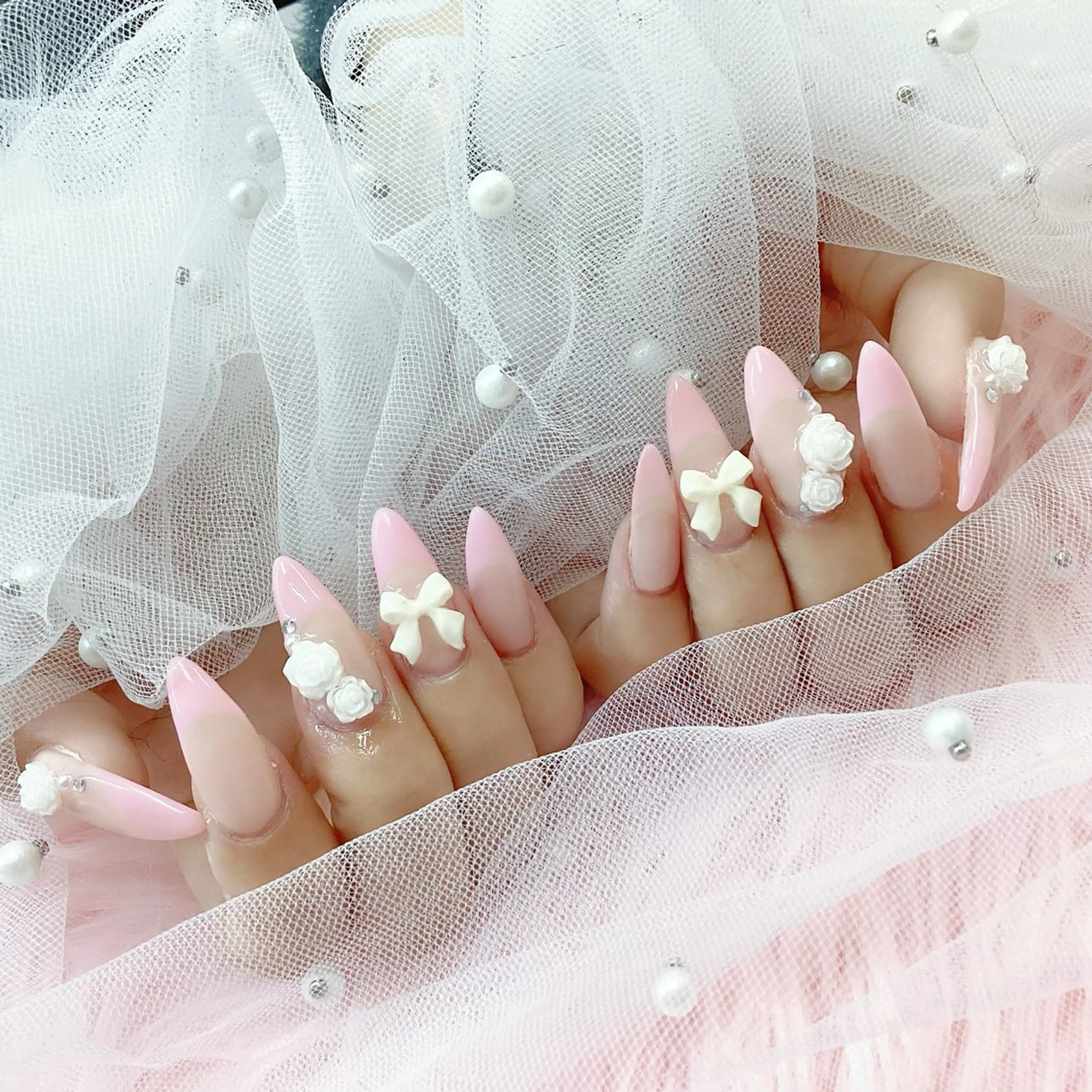 ネイル パーツ全部¥110 サロンミミのネイルデザイン