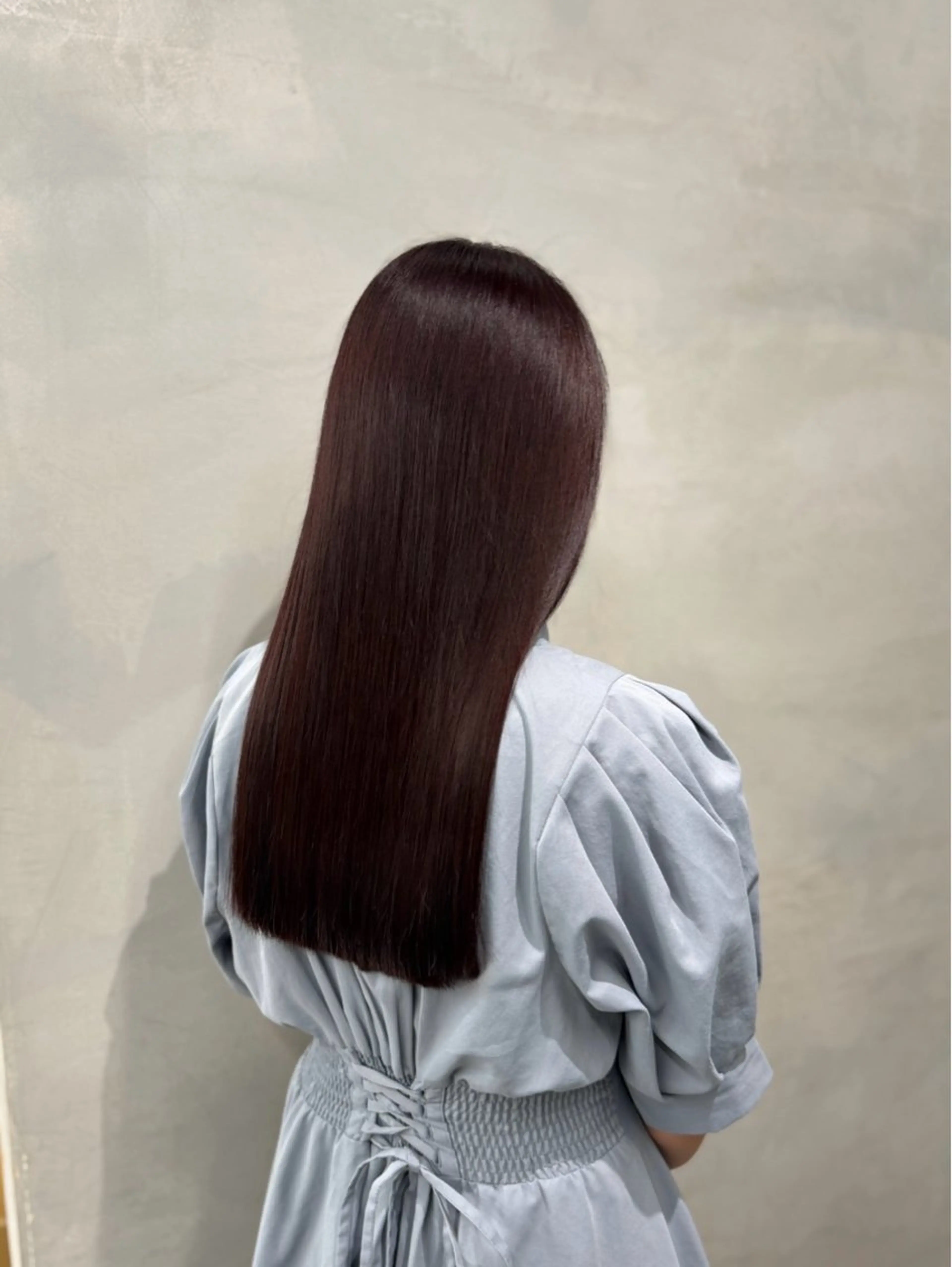 ロング navile 琴のヘアスタイル