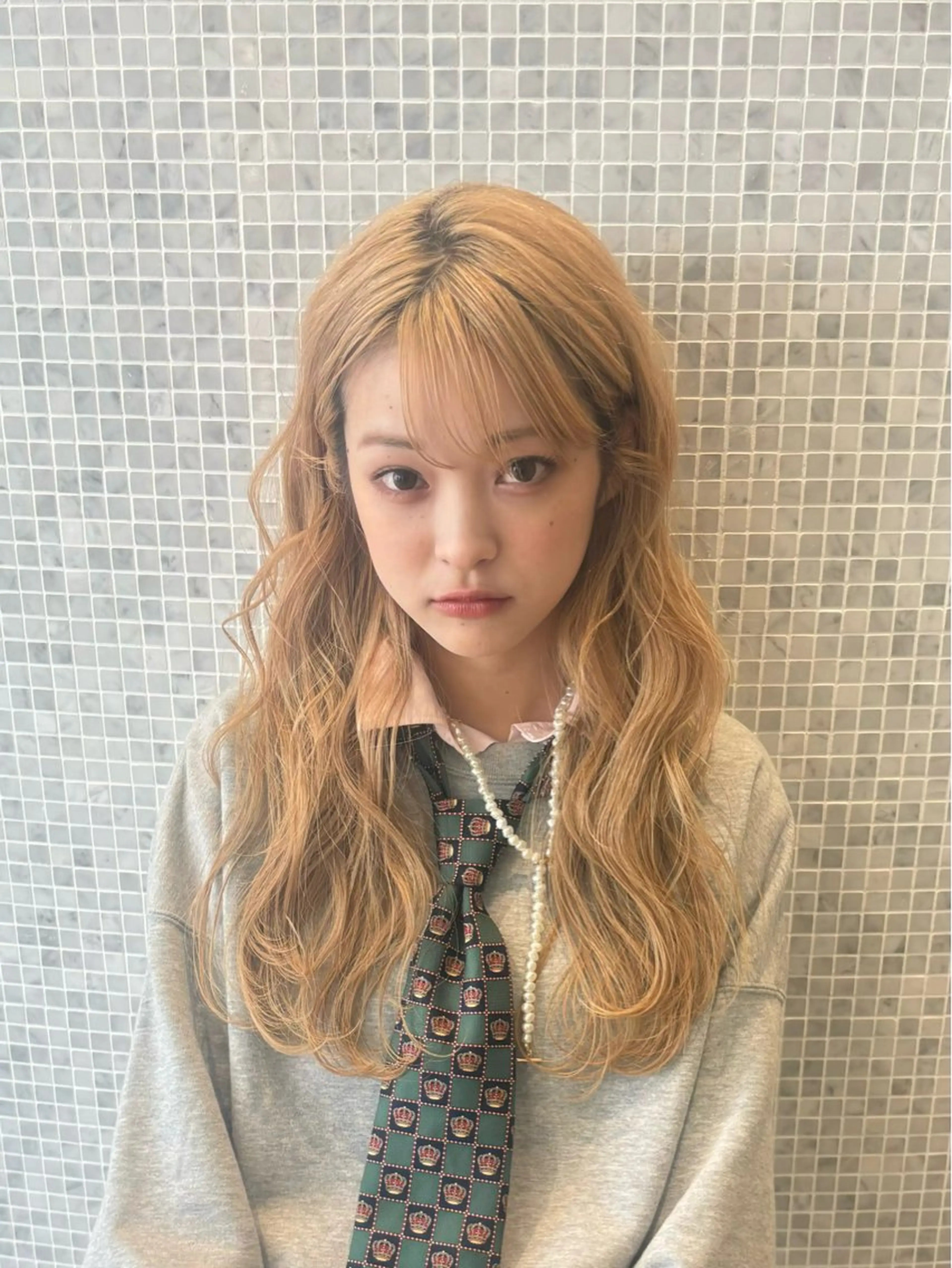 ロング 大久保 桃夏のヘアスタイル