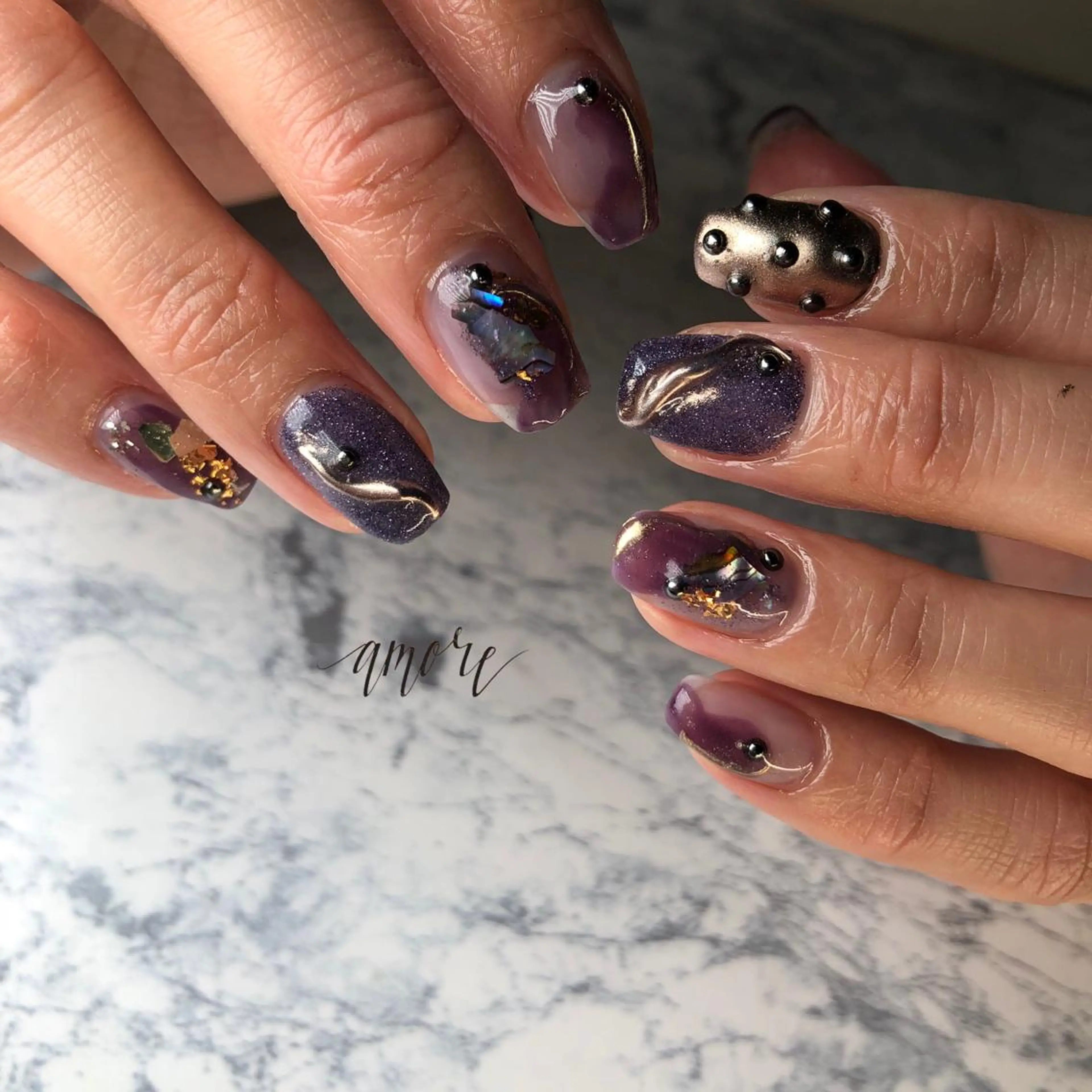 ネイル ジェルネイル 氷ネイル・うるうるネイル マグネットネイル ミラーネイル ニュアンスネイル You kyehwaのネイルデザイン