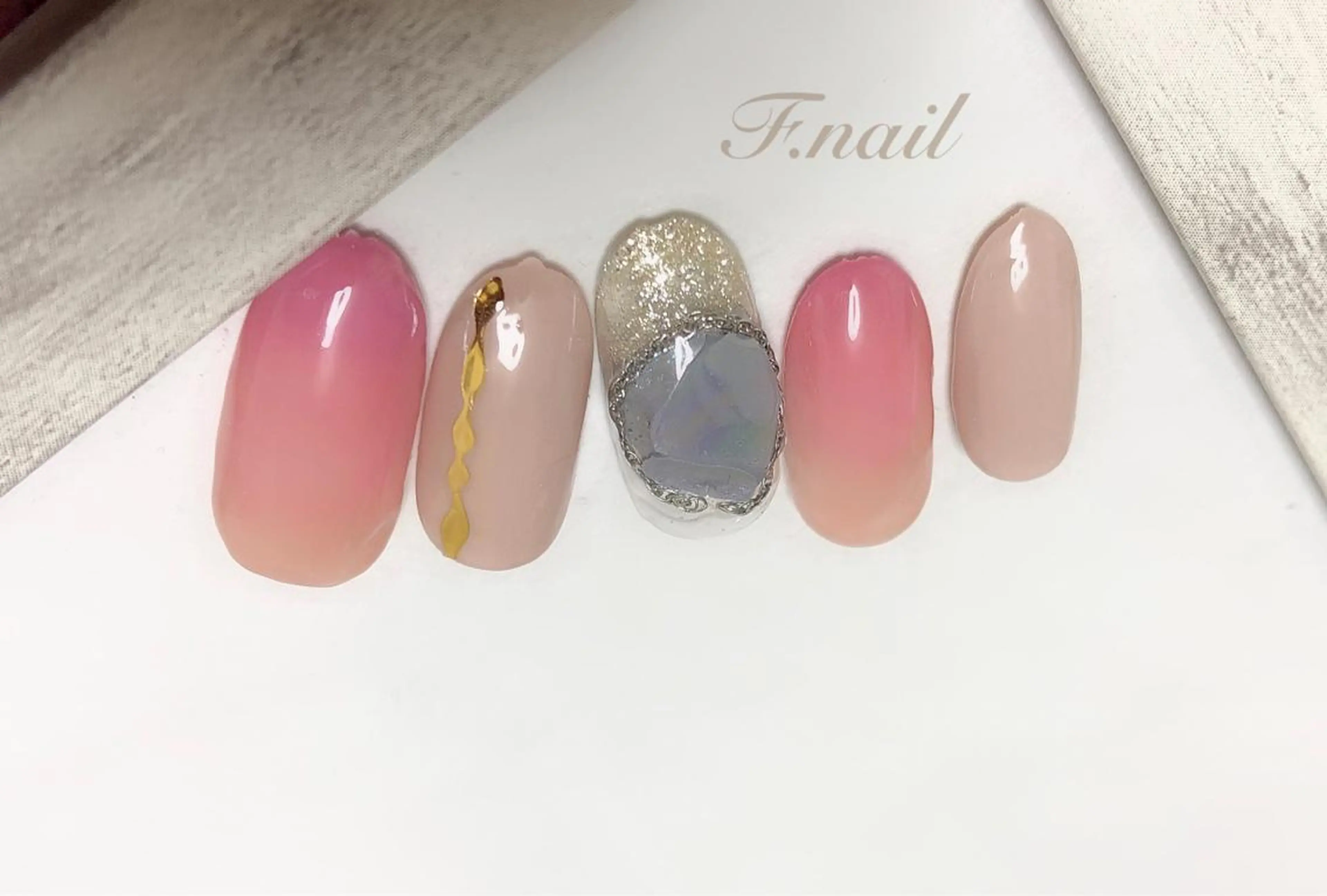 ネイル アートネイル Private Nail Salon OK所属・FUKA ♡のネイルデザイン