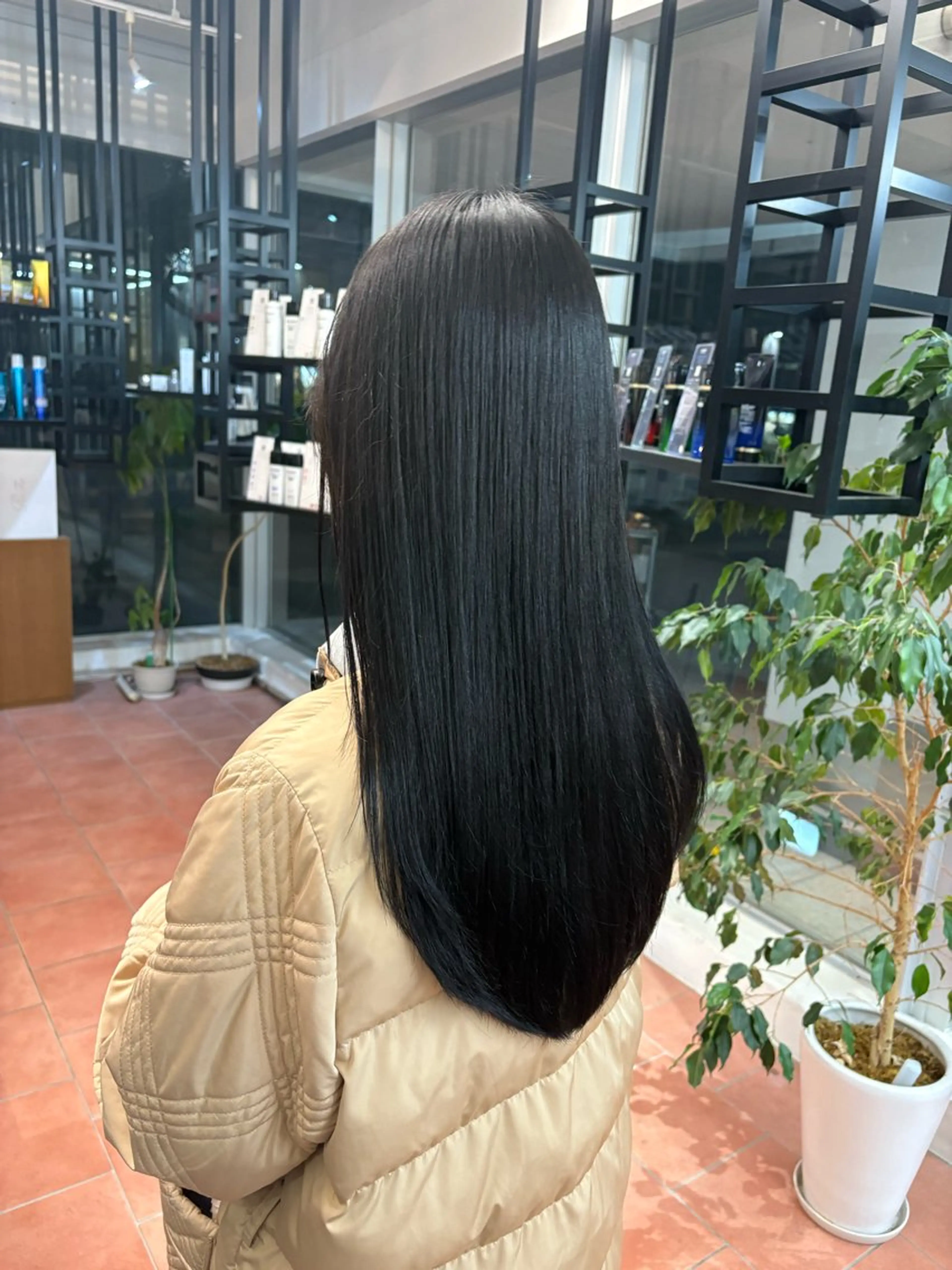 ロング カラー メンズ 艶髪🪄透明感カラー 井戸大喜のヘアスタイル