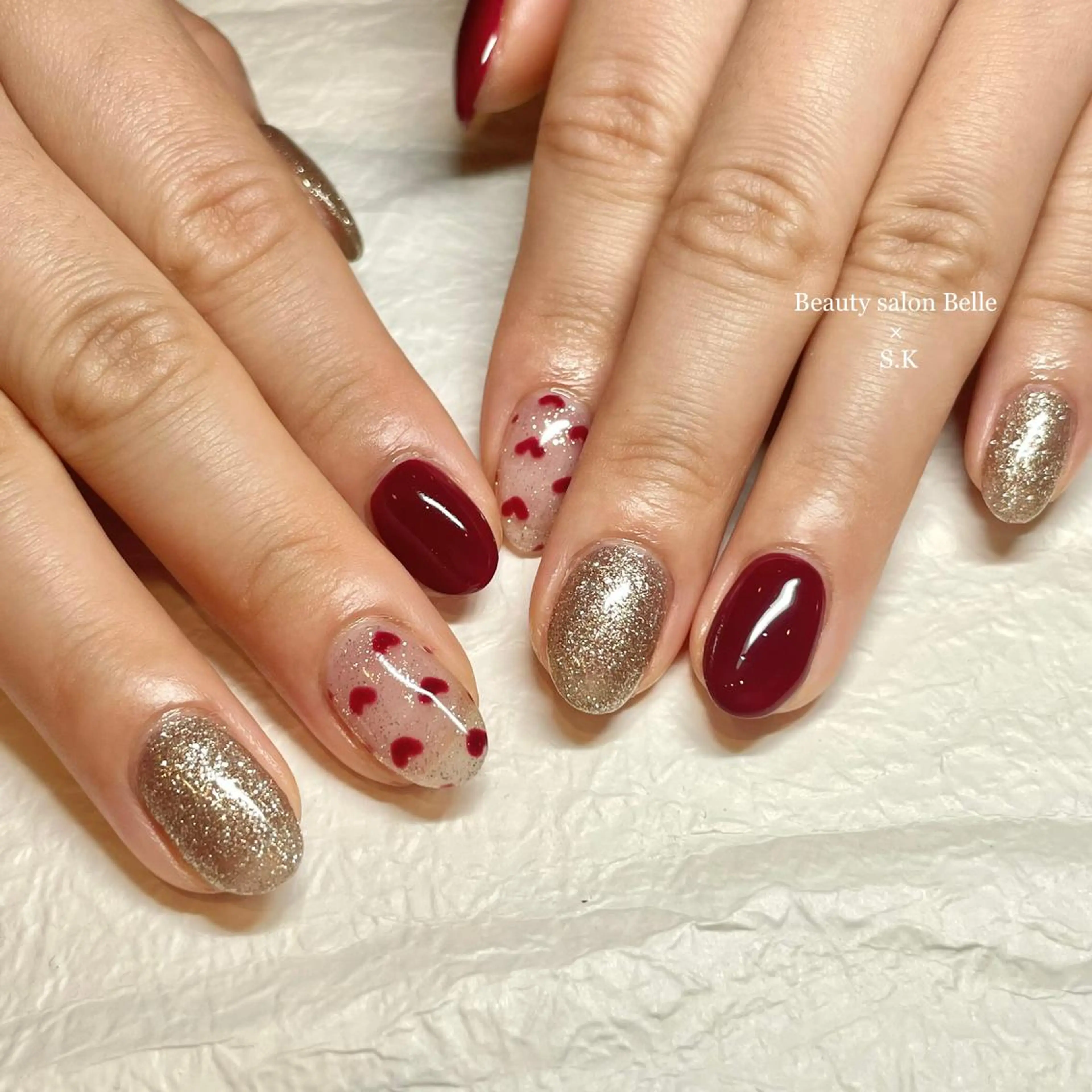 ミディアム ネイル ハート ラヴィアンローズ所属・S. kurumiのネイルデザイン