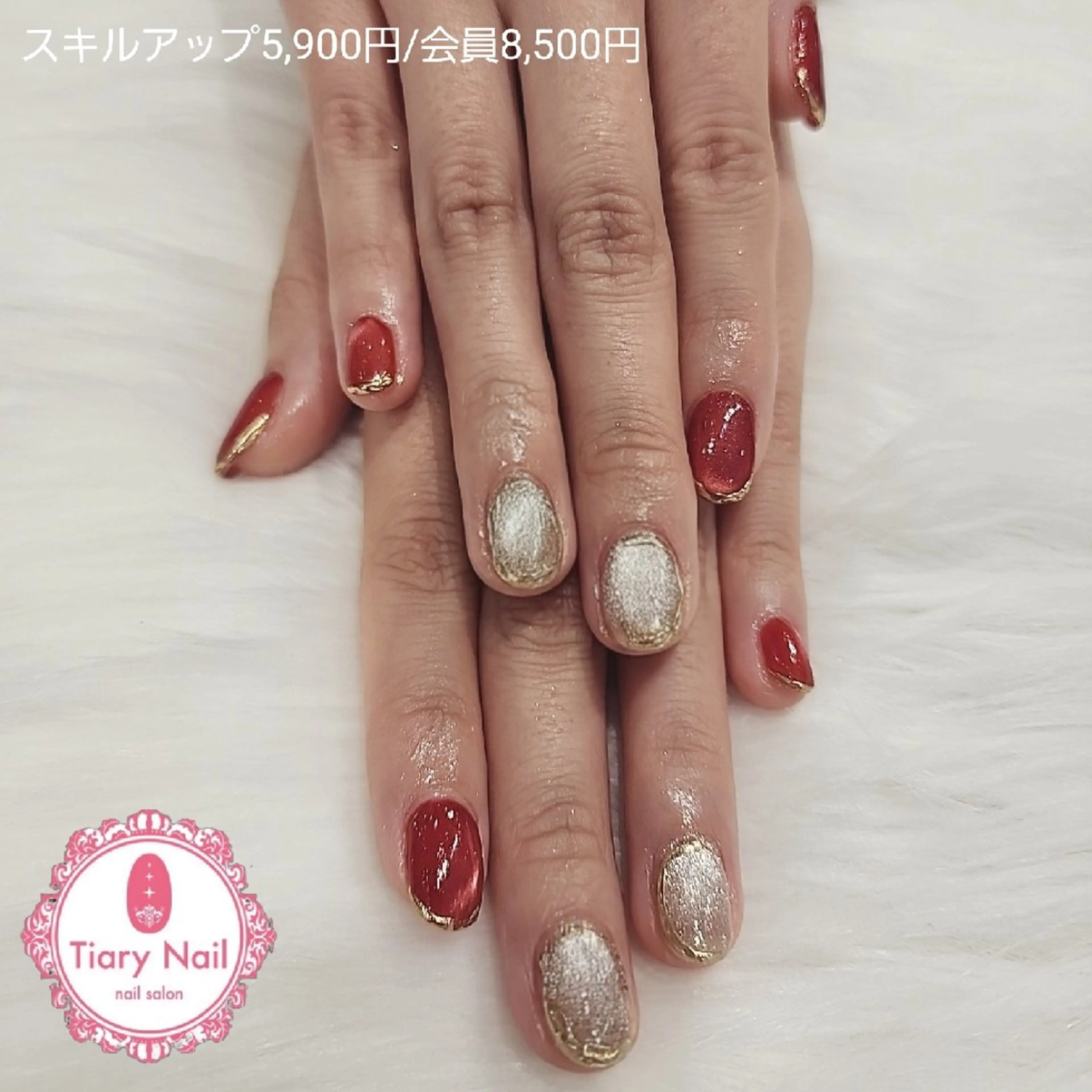 ネイル ハンドネイル 💙🤍Tiary M🤍💙のネイルデザイン