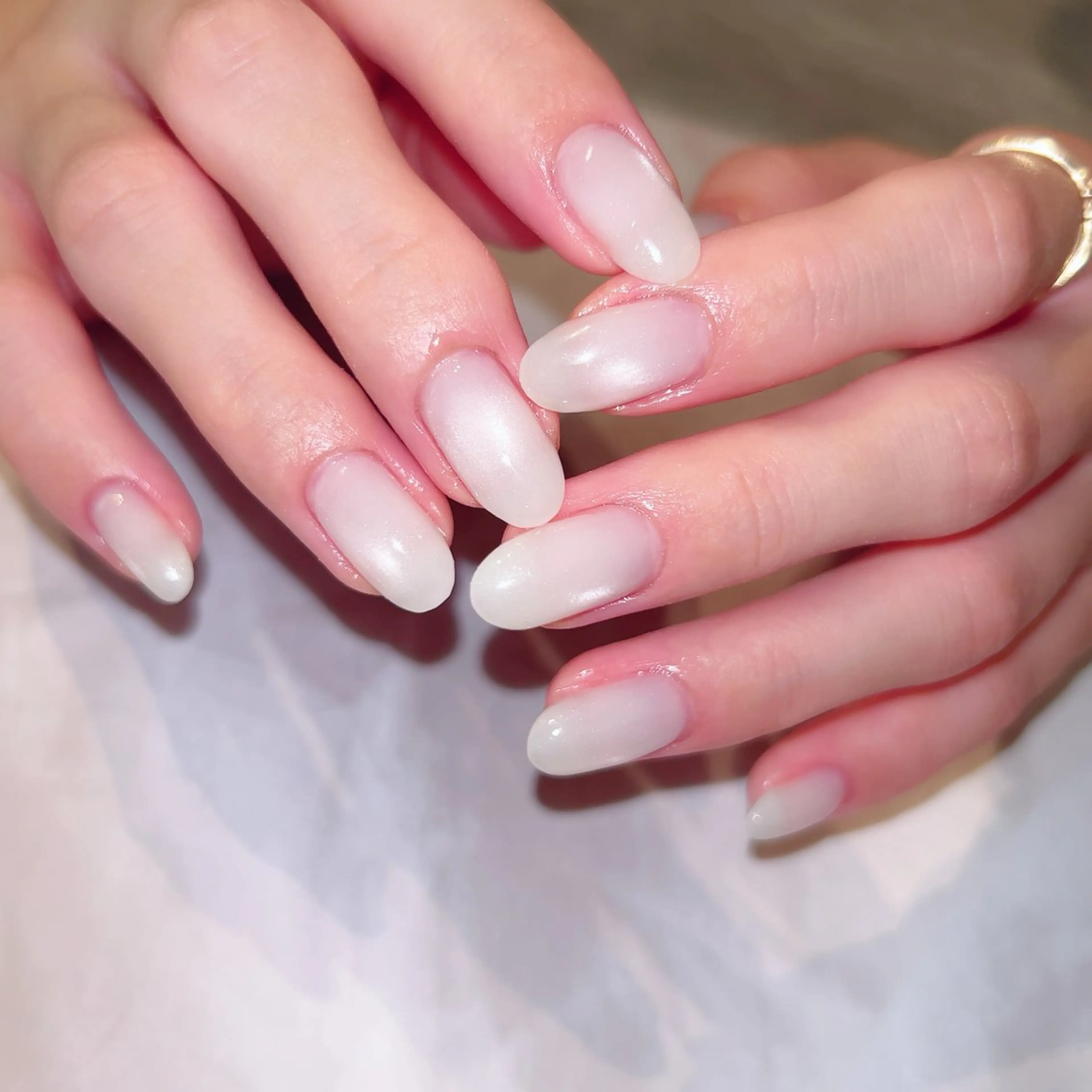 ネイル ホワイト ハンドネイル CHILL NAILのネイルデザイン