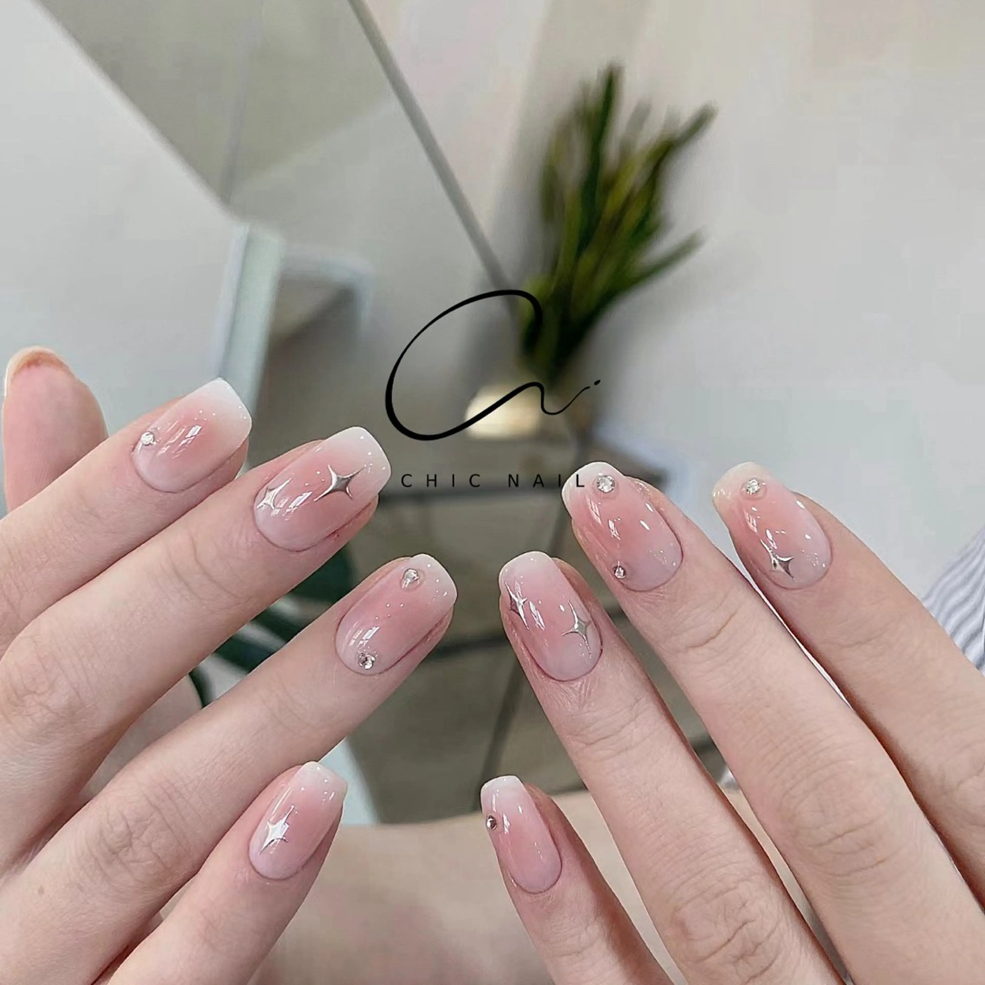 ネイル ハンドネイル CHIC NailSalon所属・CHIC NailSalonのネイルデザイン