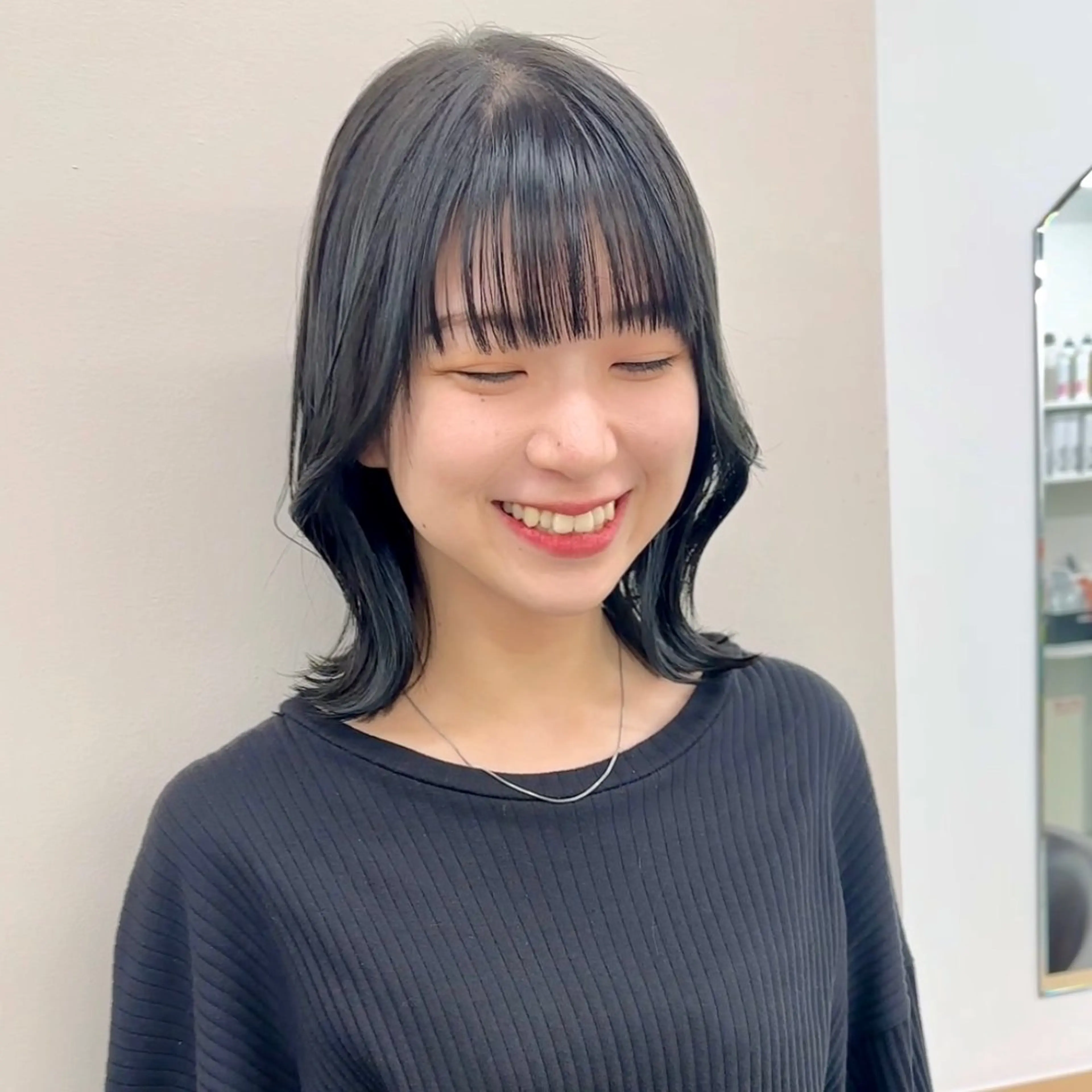 ミディアム カラー カット ヘアカラー トリートメント ブリーチなし/レイヤ ー特化🌈Tommyのヘアスタイル