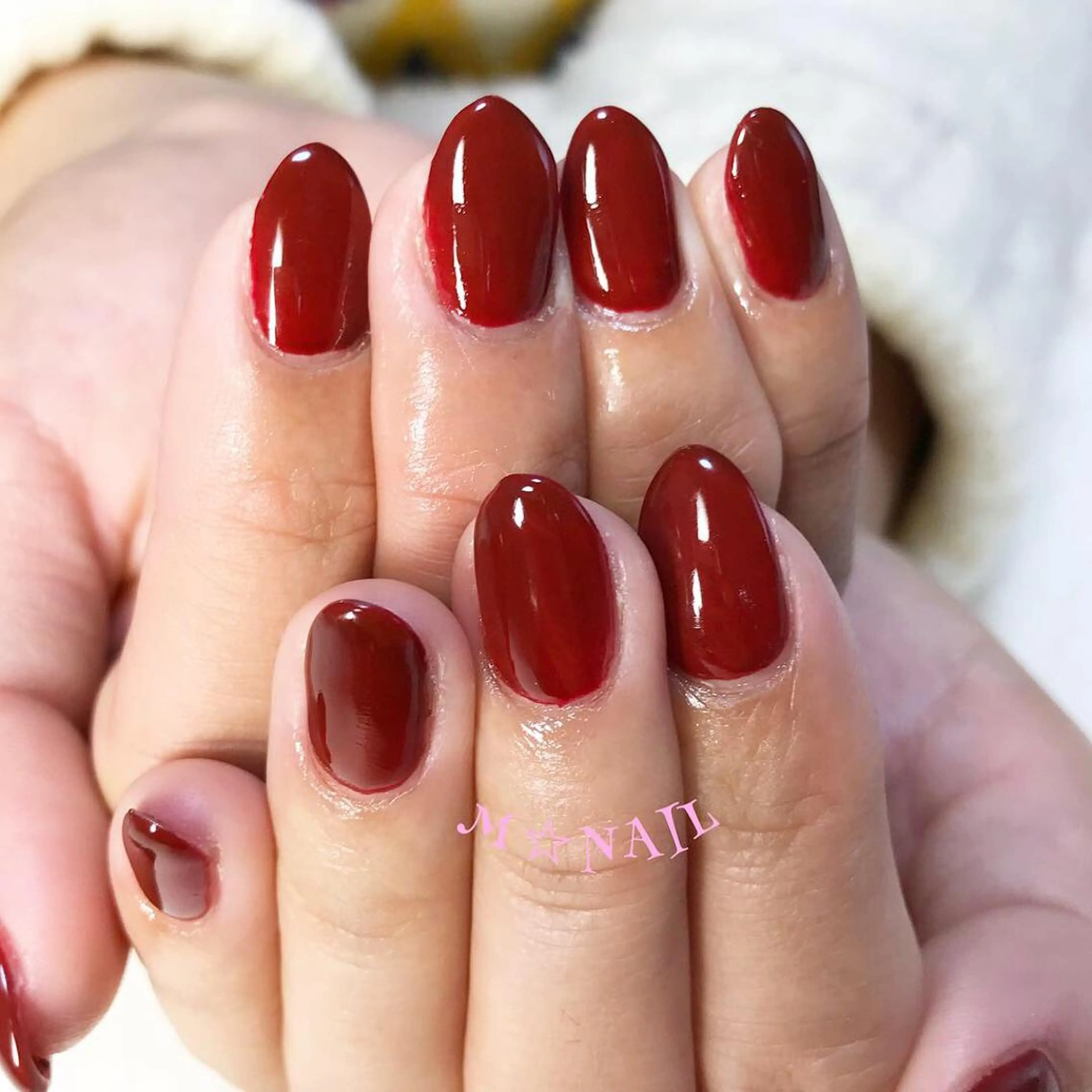 ネイル ボルドー ハンドネイル COCO+所属・COCO +のエステ・リラクイメージ