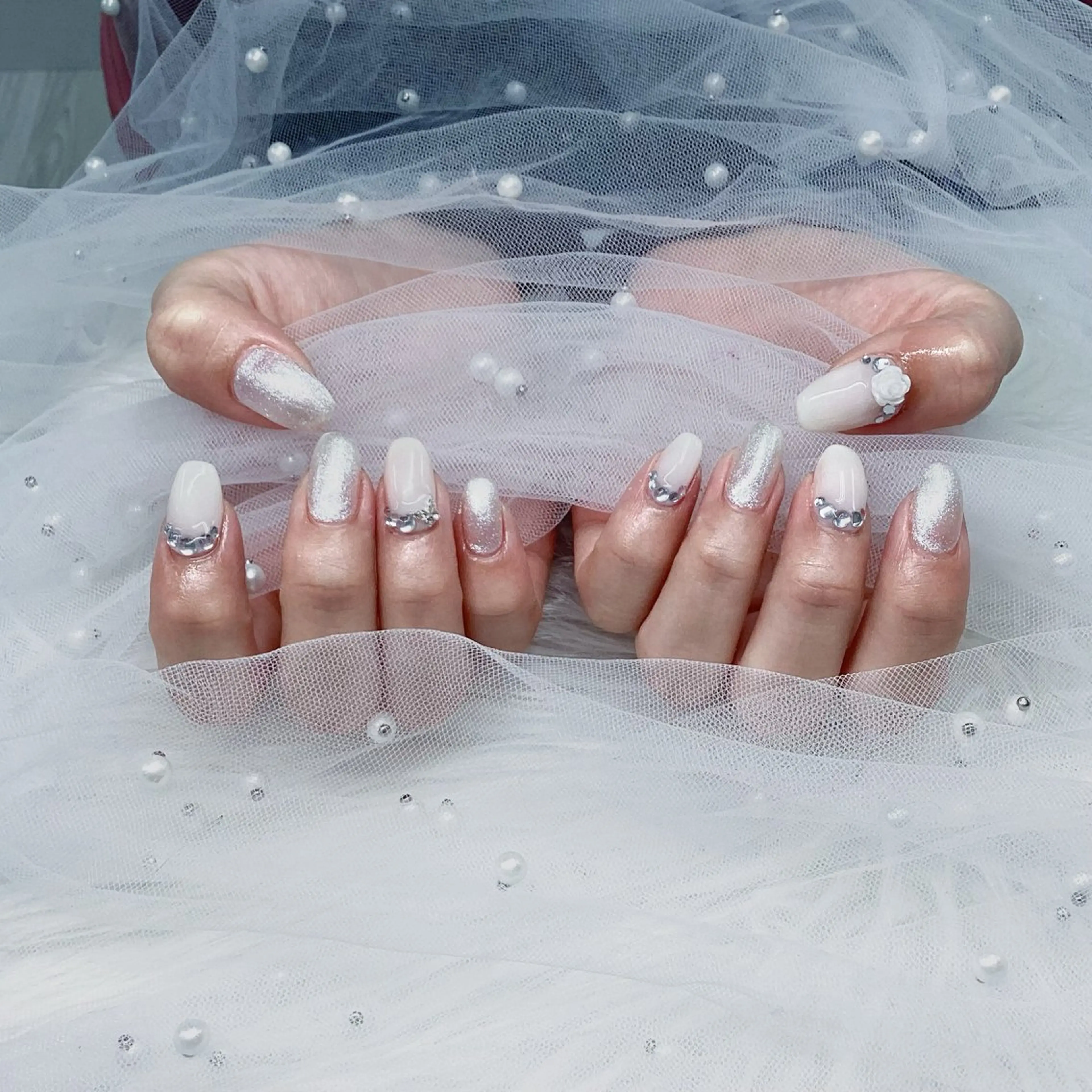 ネイル パーツ全部¥110 サロンミミのネイルデザイン