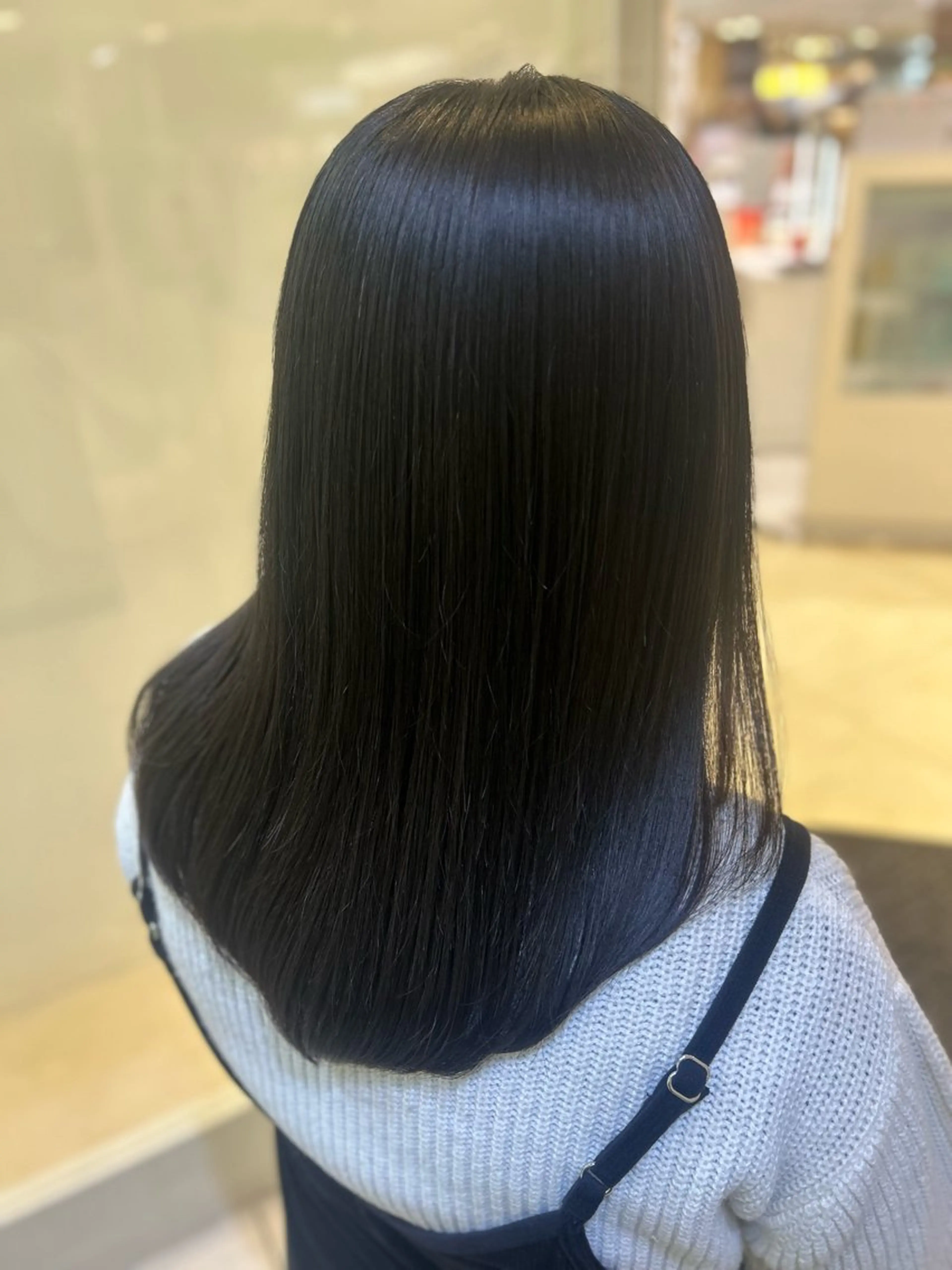 セミロング カット トリートメント 艶質改善/縮毛矯正 ササキナツミのヘアスタイル