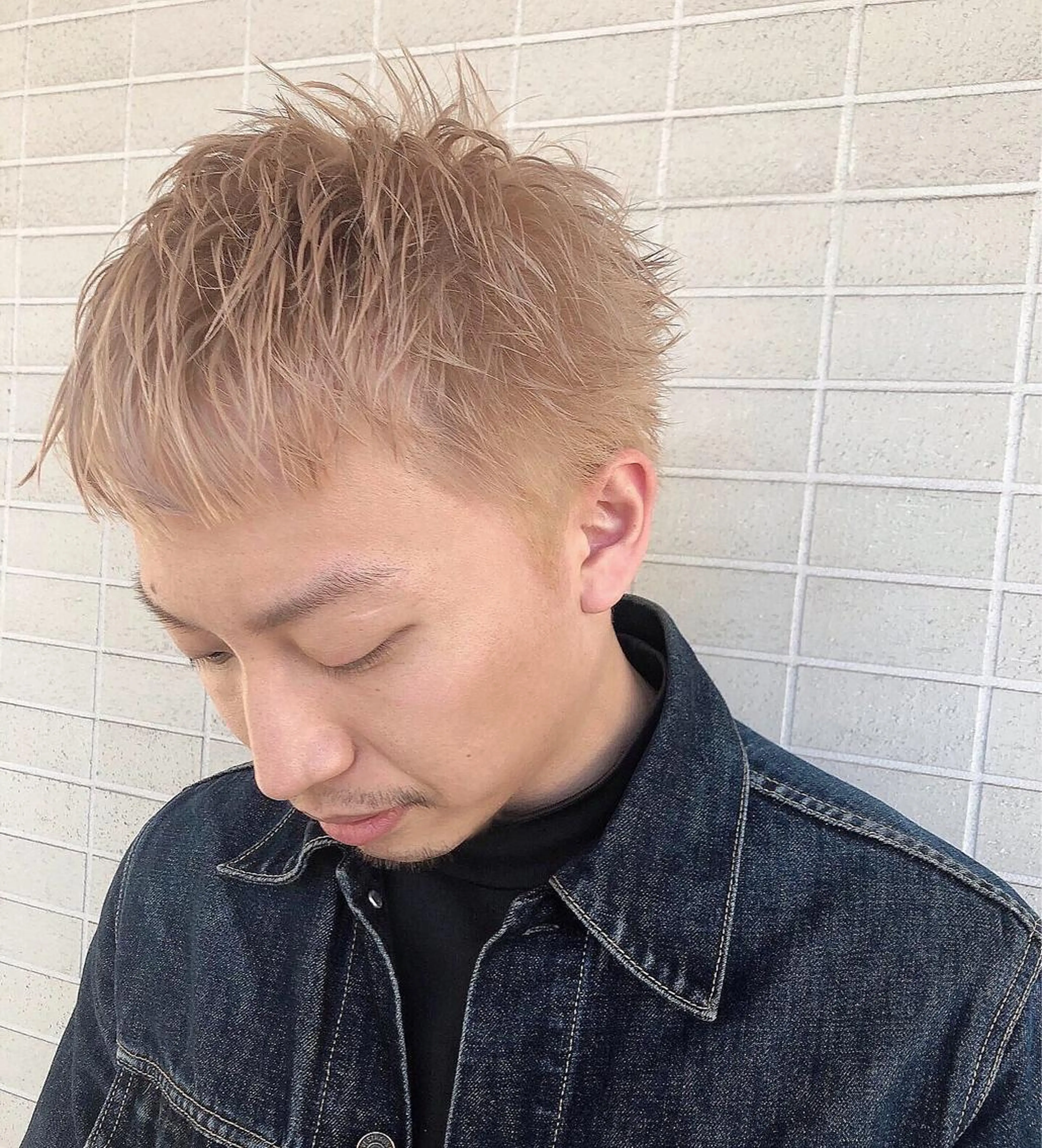 メンズ メンズブリーチ オブヘアー所属・カイ マコトのヘアスタイル