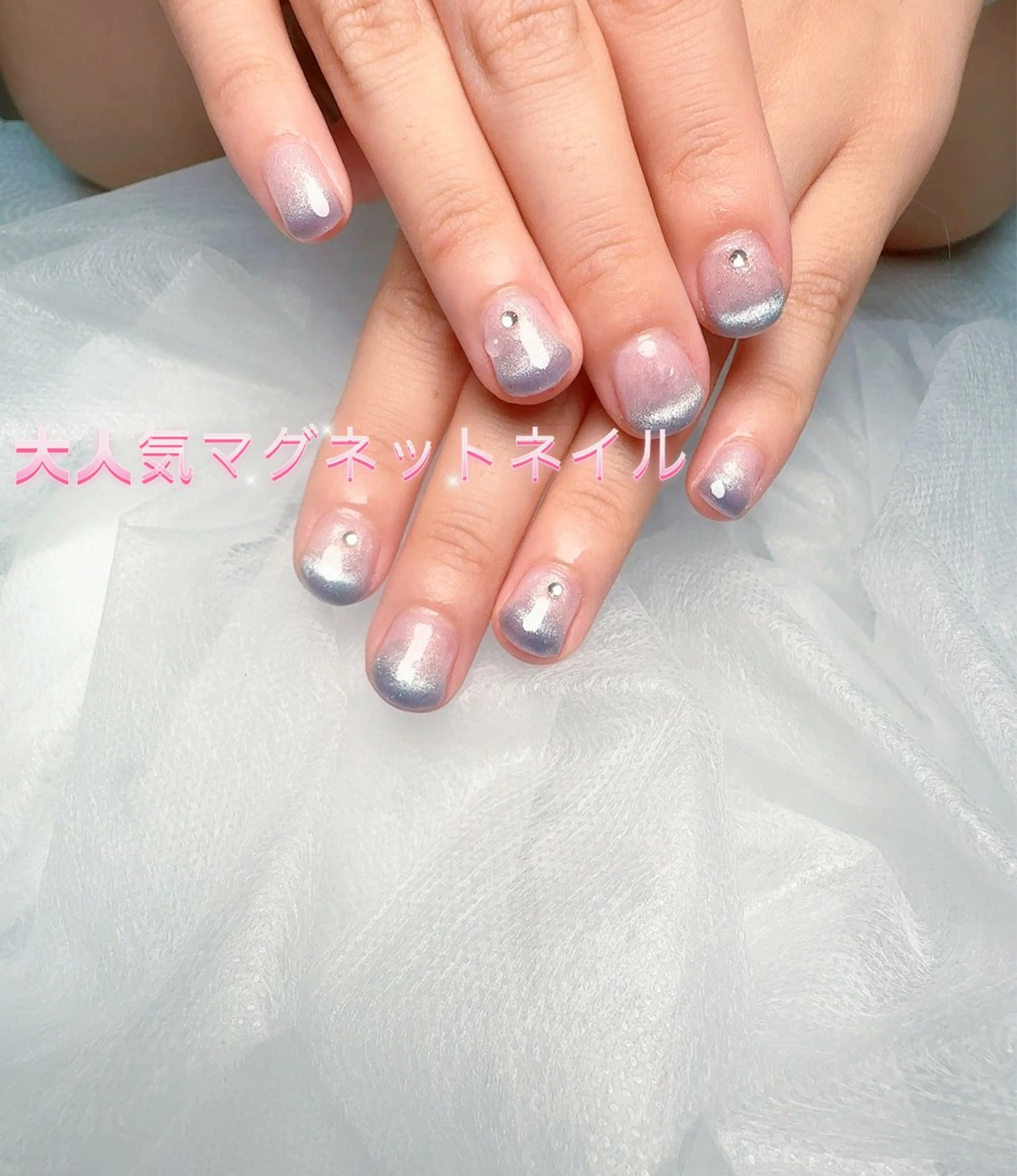 ネイル pink ladyサロン所属・べ にのネイルデザイン