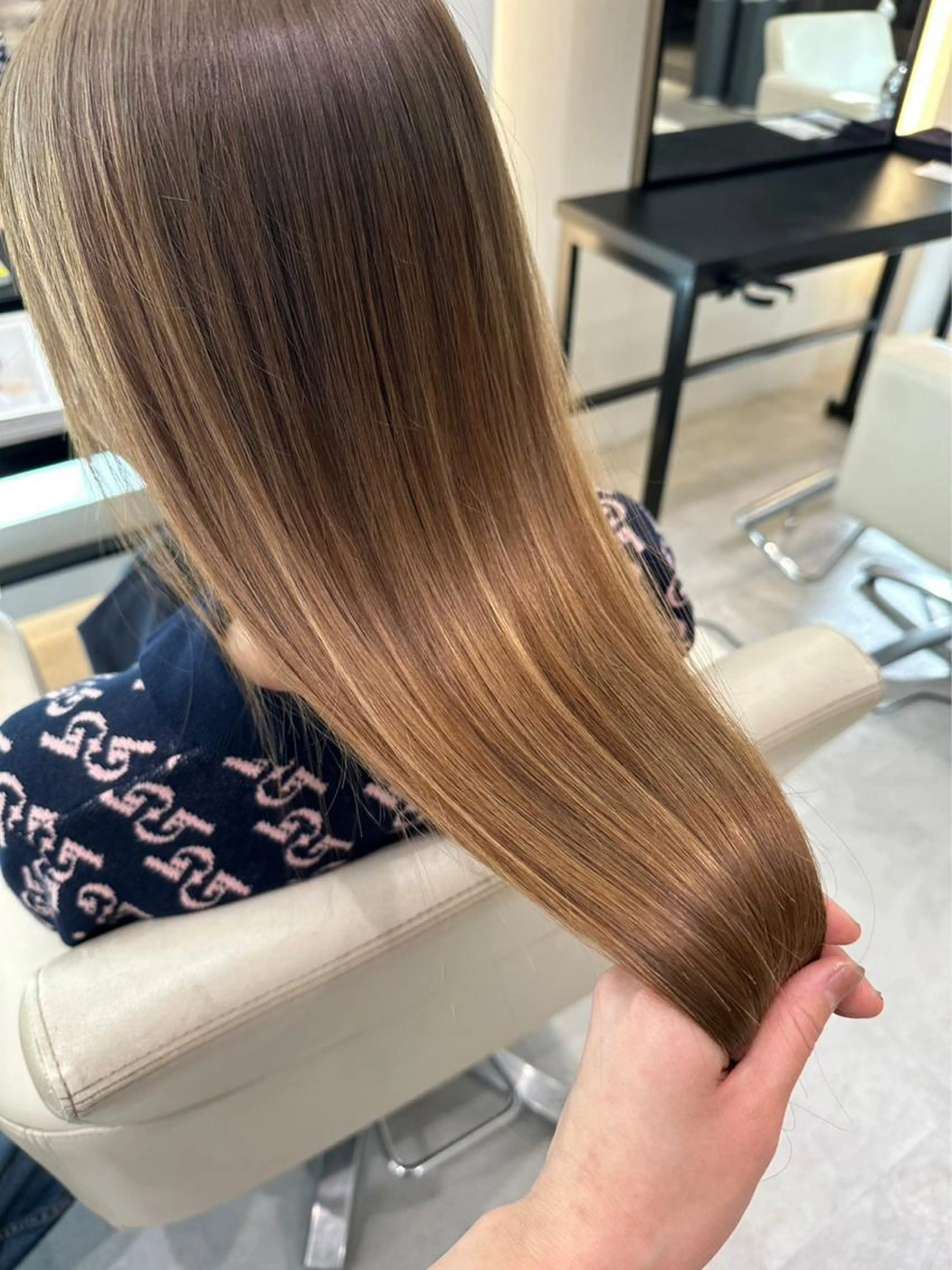 【癖の強い方限定✨】縮毛矯正の写真