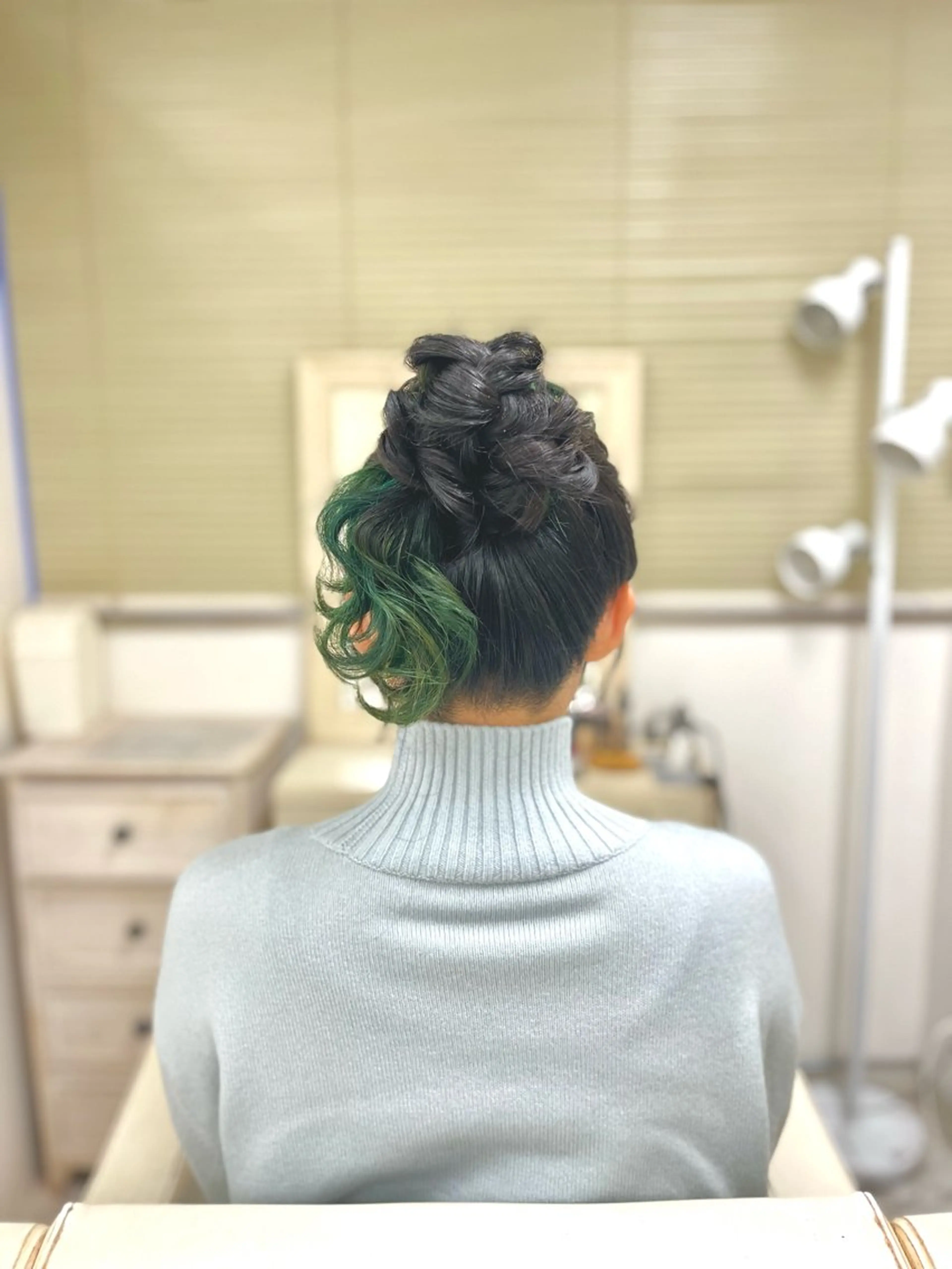 ヘアアレンジ お団子ヘア 似合わせヘアメイク 💐オダギリチアキのヘアスタイル