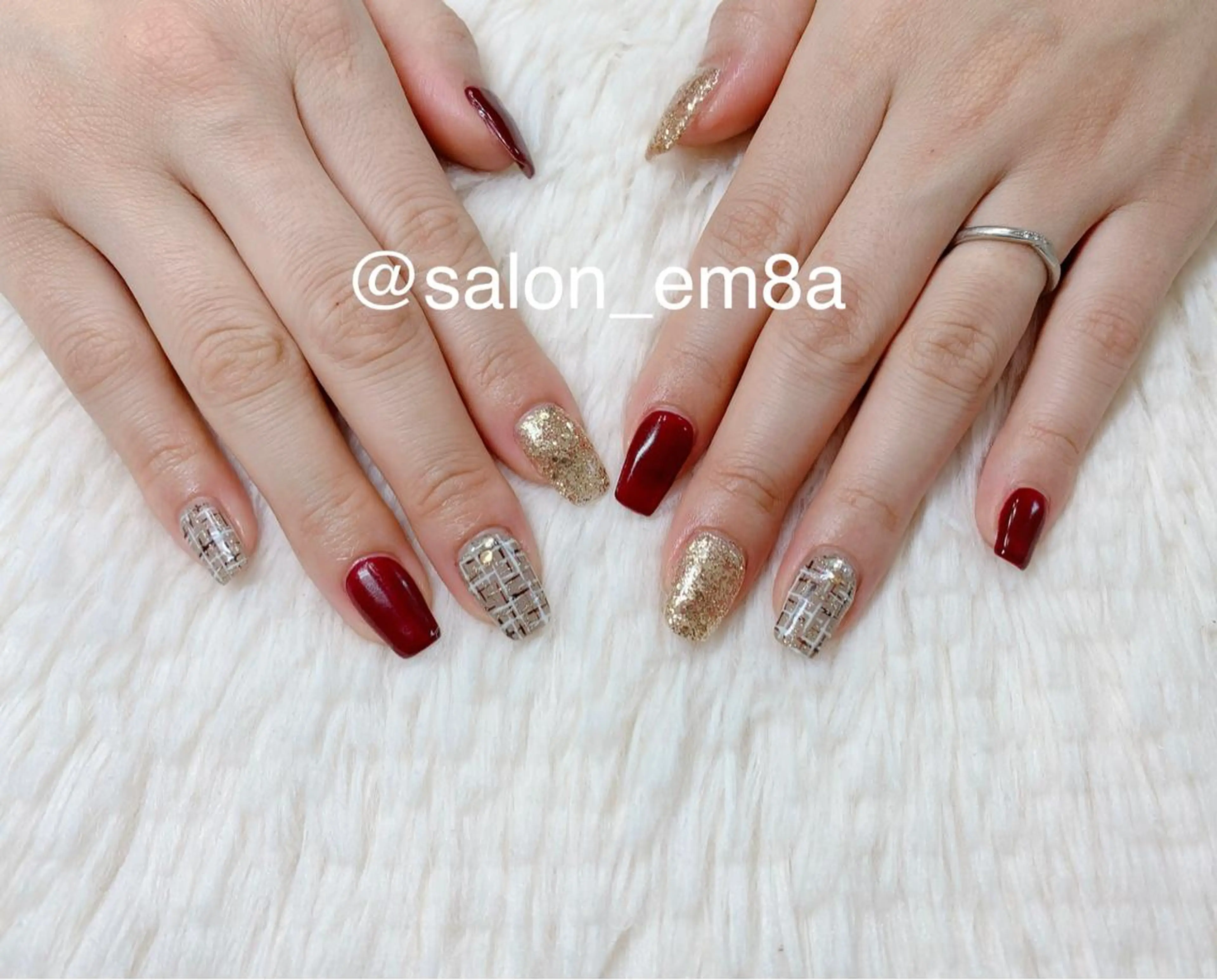 ネイル 持ち込み シンプルネイル ツイードネイル ハンドネイル salon EM&A emiのネイルデザイン