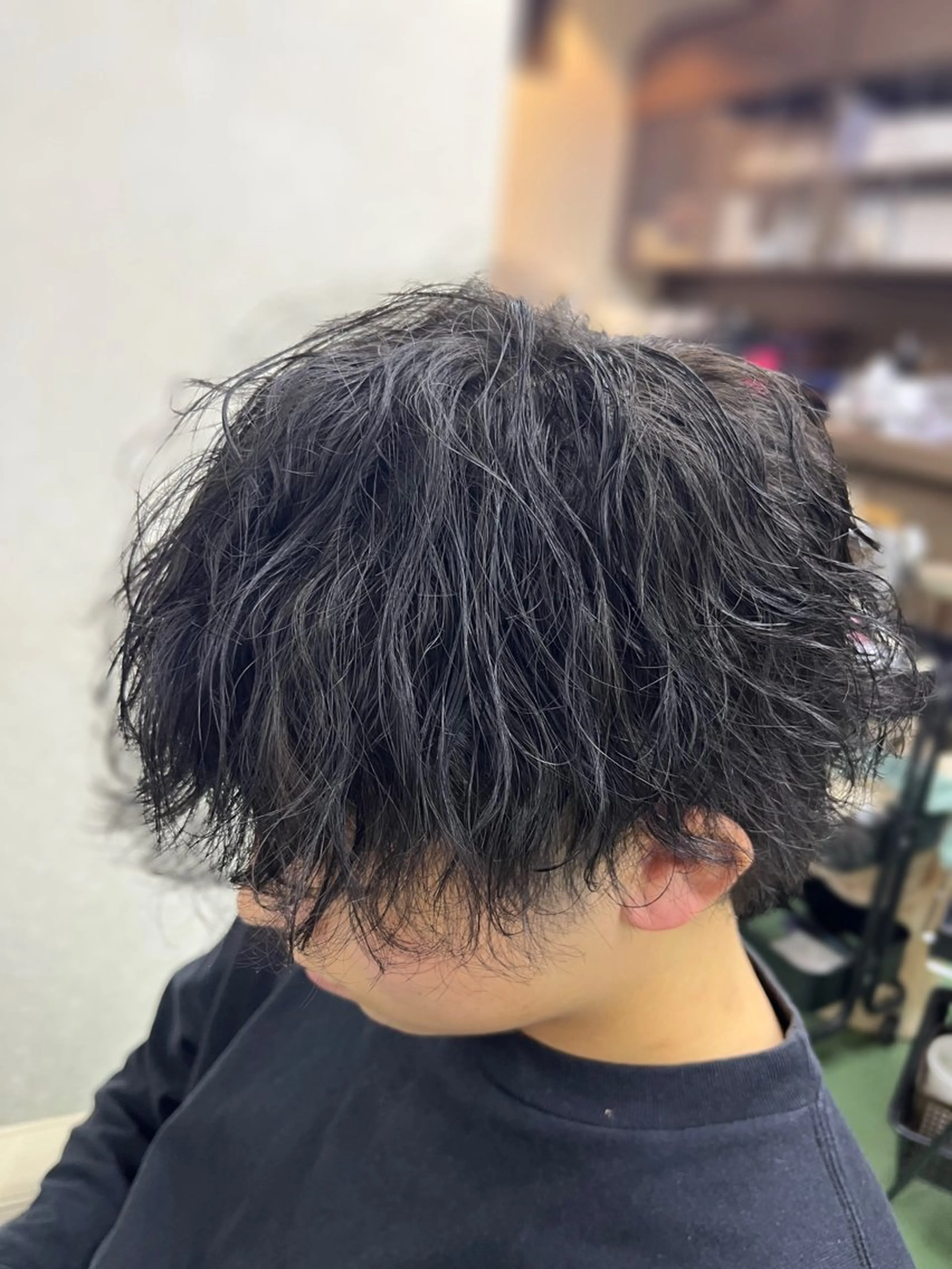 パーマ メンズ 波巻きパーマ 久留生 隼斗のヘアスタイル