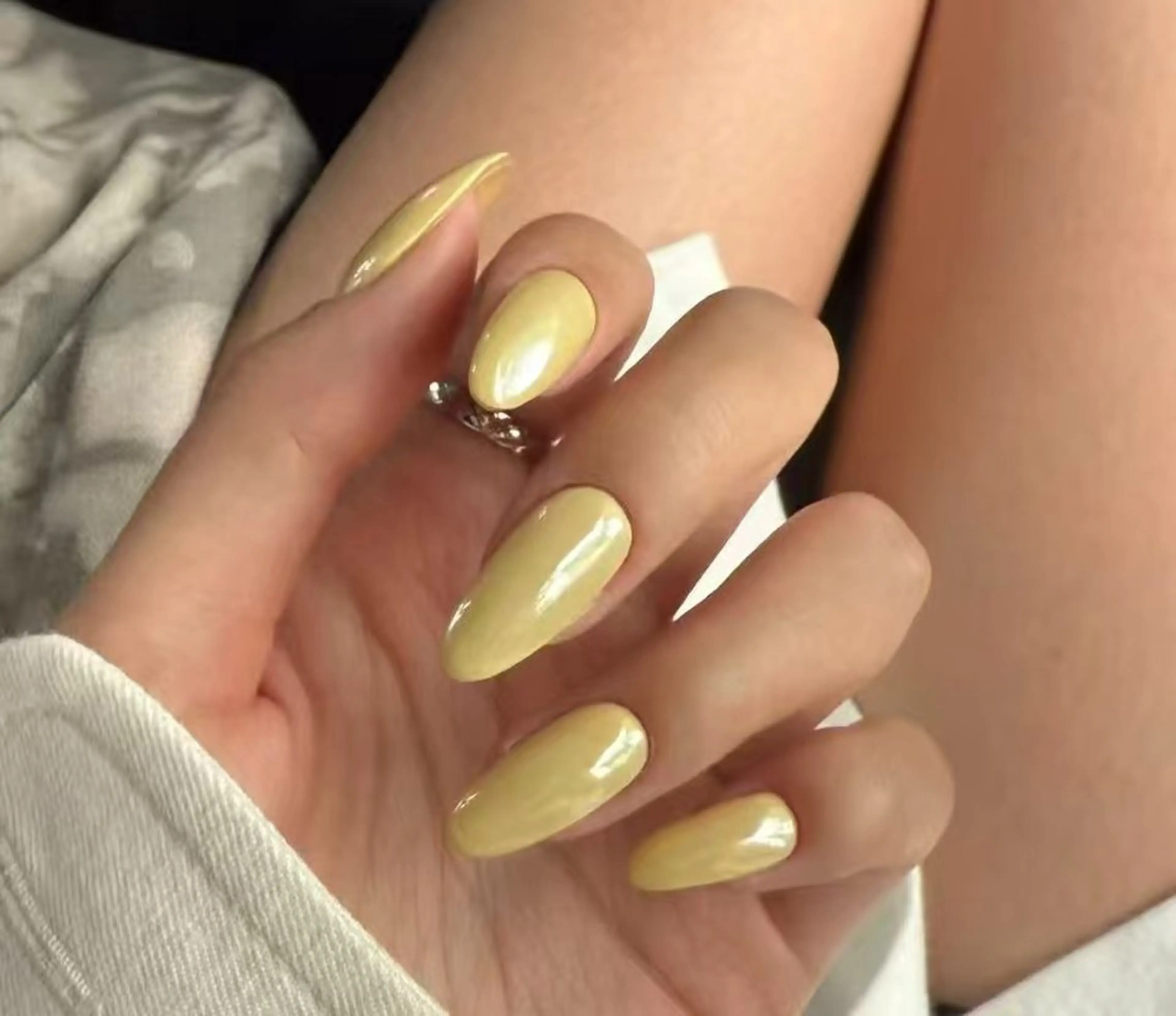 ネイル オーロラネイル フラワーネイル フットネイル フレンチネイル ジェルネイル ハンドネイル 相沢 さやかのネイルデザイン