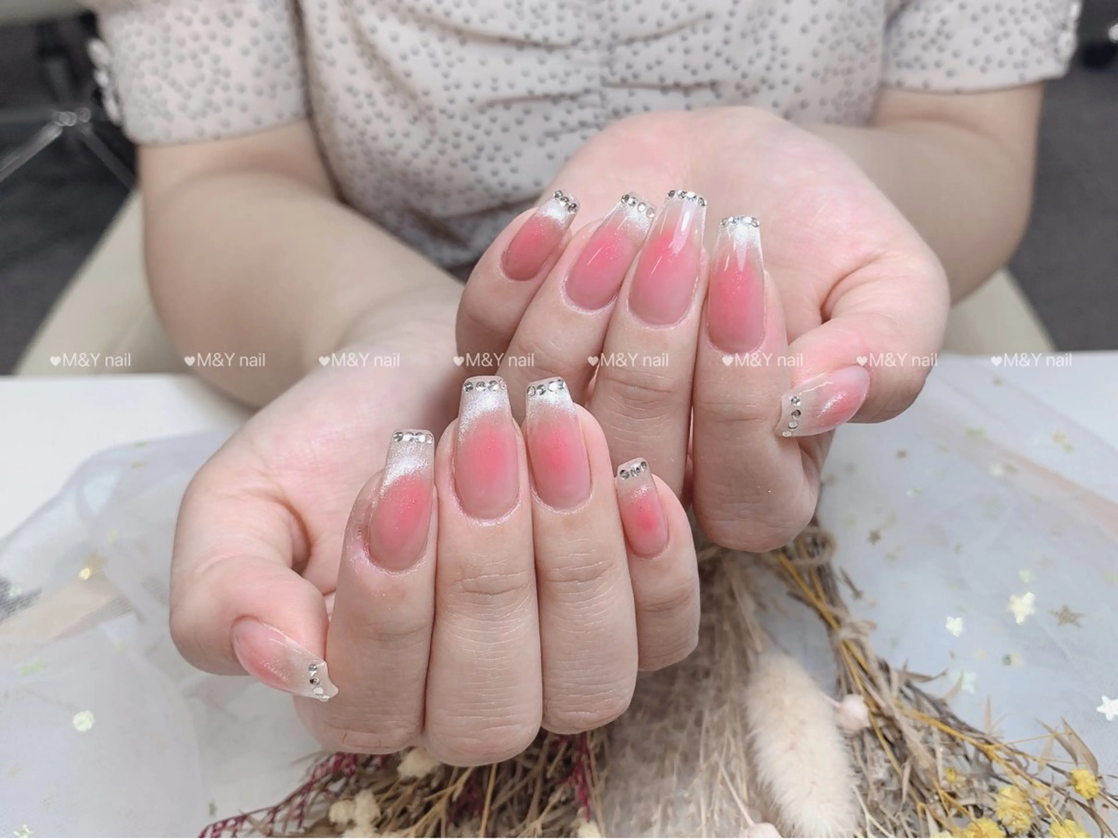 ネイル チークネイル ハンドネイル M&Y NailSalonのネイルデザイン