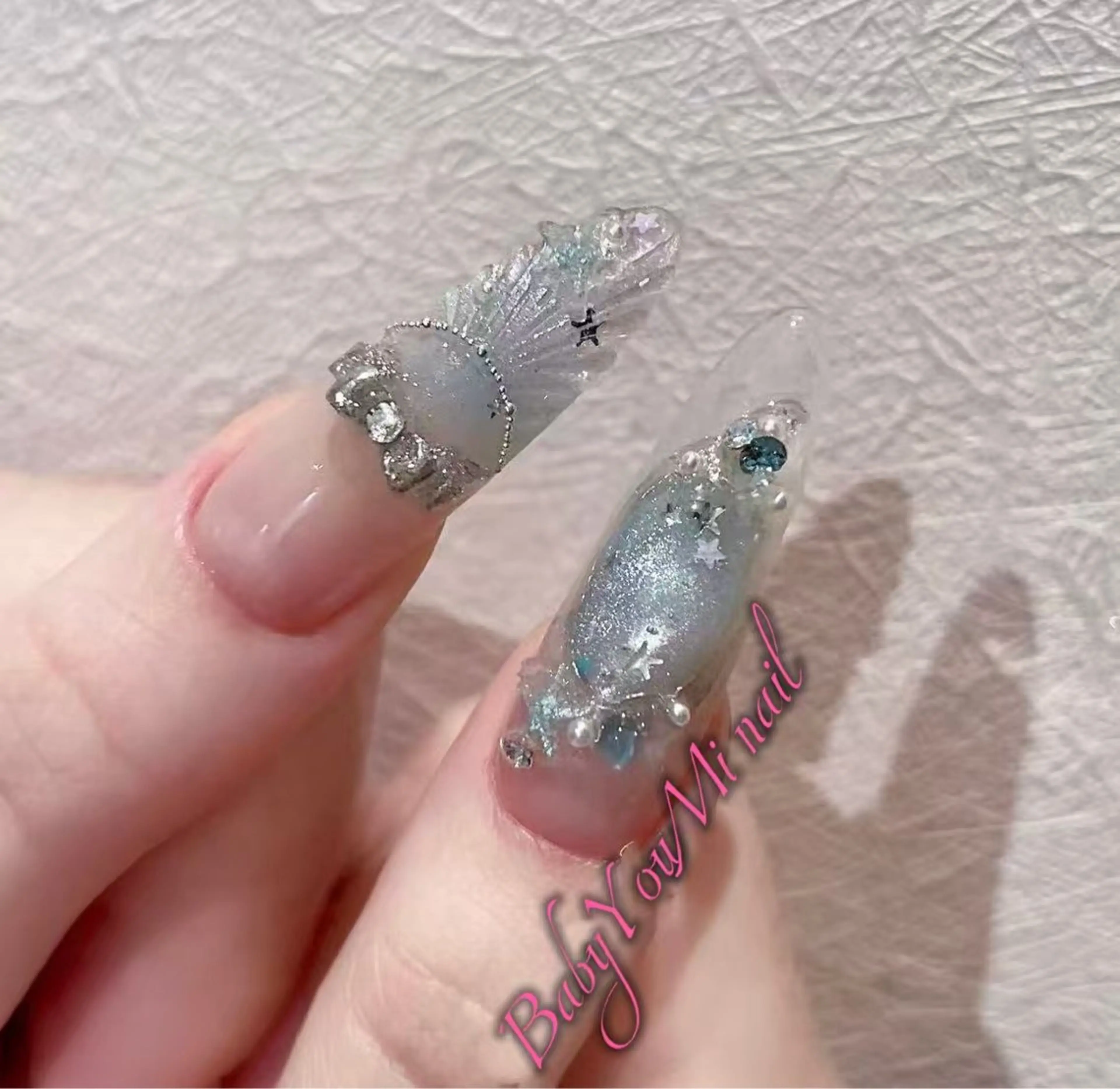 ネイル オーロラネイル フラワーネイル フットネイル フレンチネイル ジェルネイル ハンドネイル BabyYouMi nailのネイルデザイン