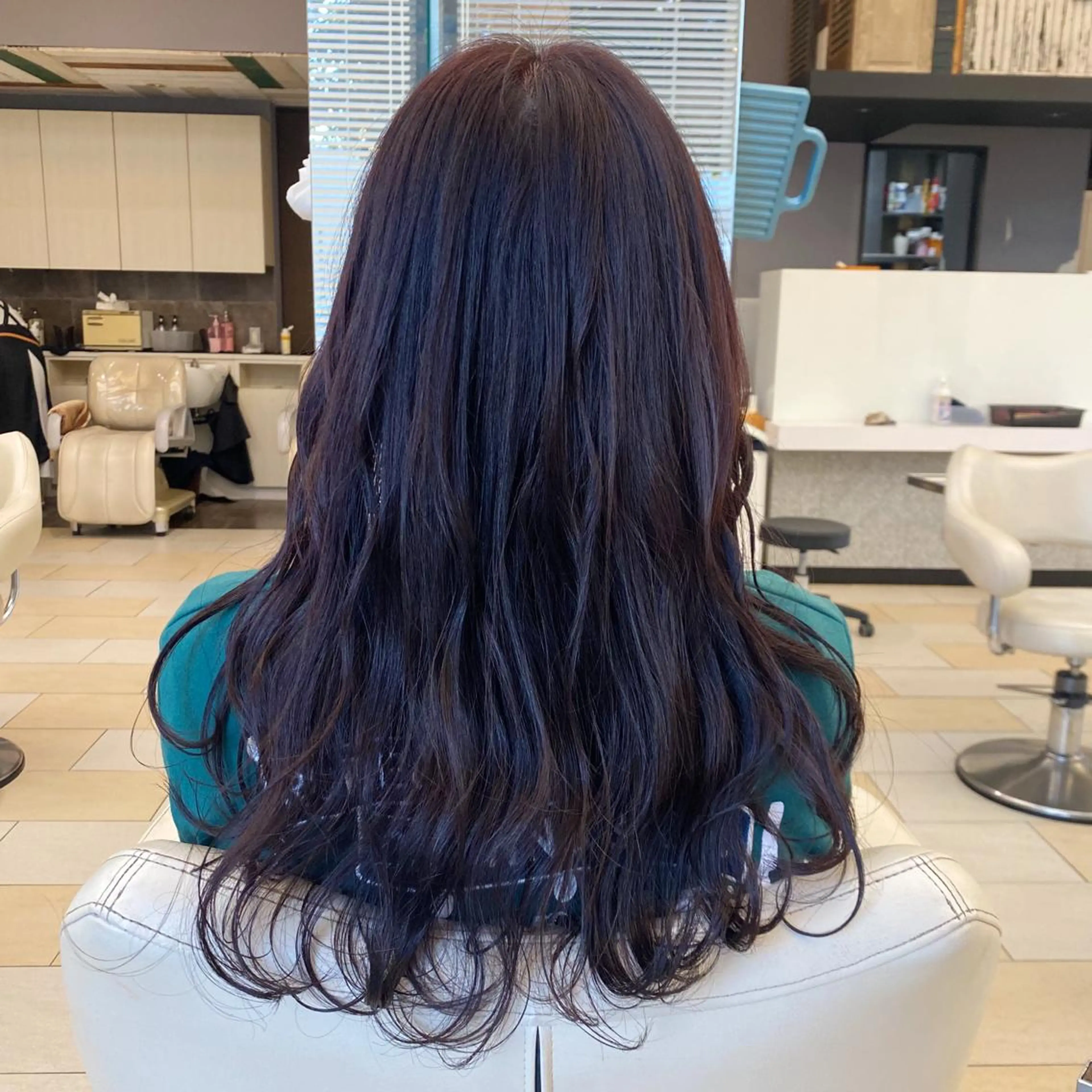 ロング カラー 牧 ゆりか𓋈のヘアスタイル