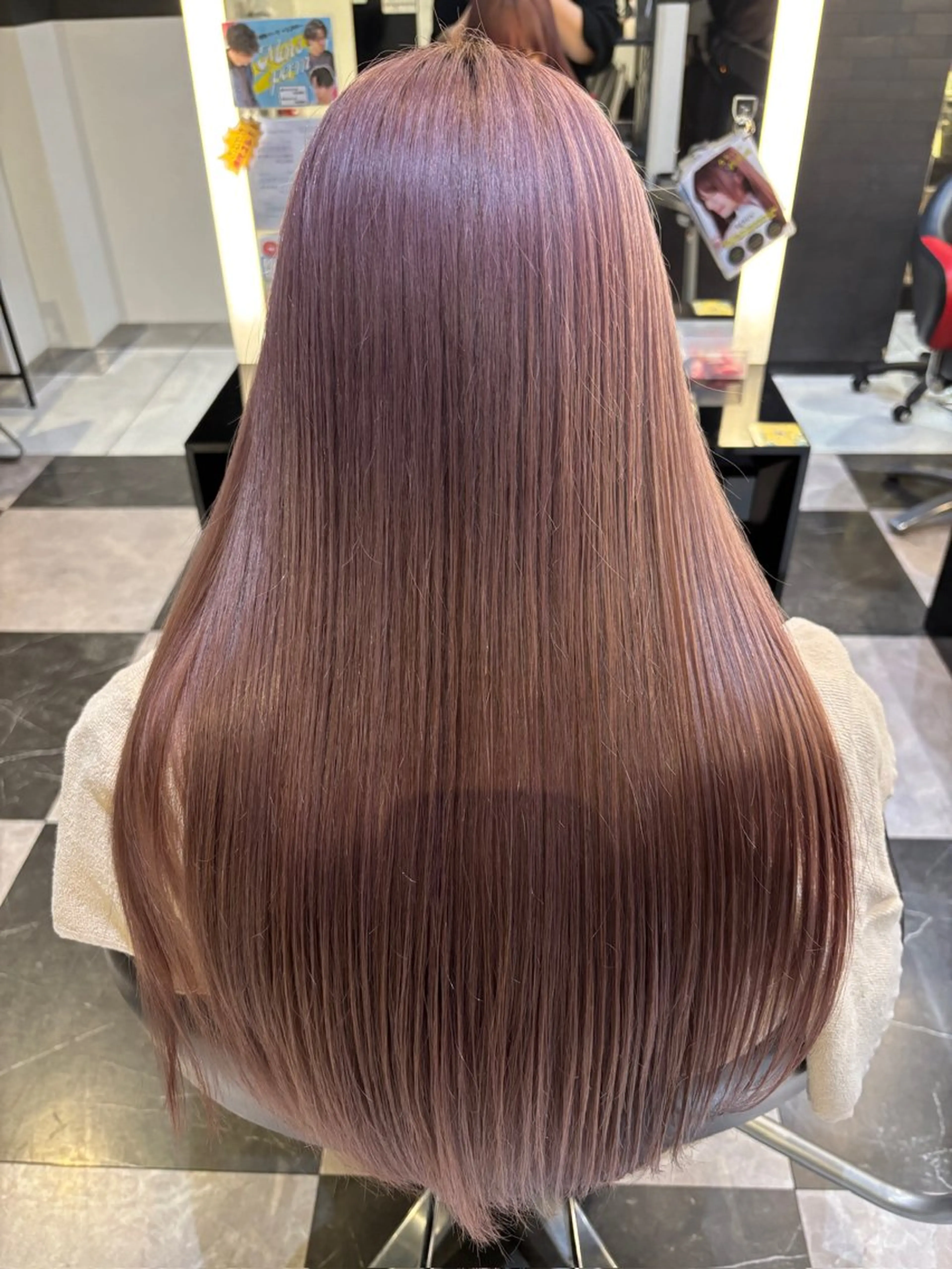 ロング カラー ダブルカラー ピンクカラー くせ毛 レイヤーカット ヘアカラー トリートメント ブリーチ/ヘアケア/ 艶髪/イギチハルのヘアスタイル