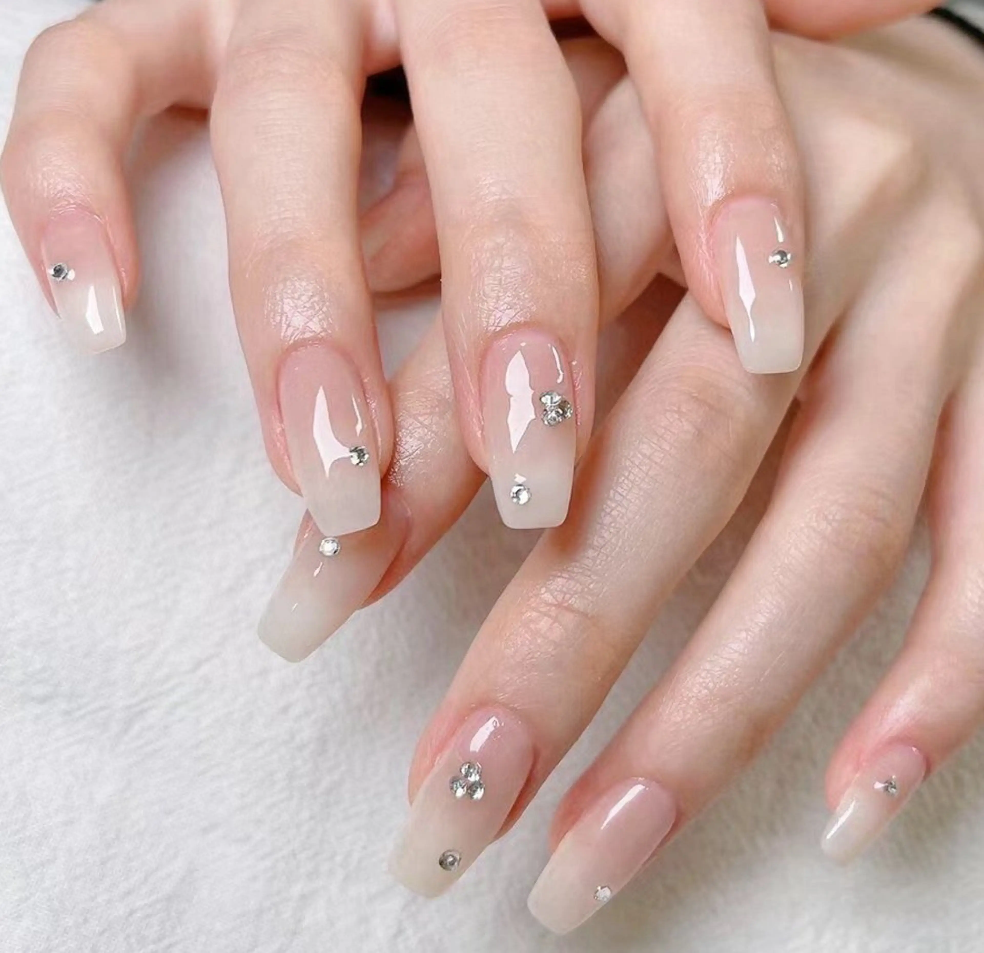 ネイル Ui_Amor (パラジェル)のネイルデザイン