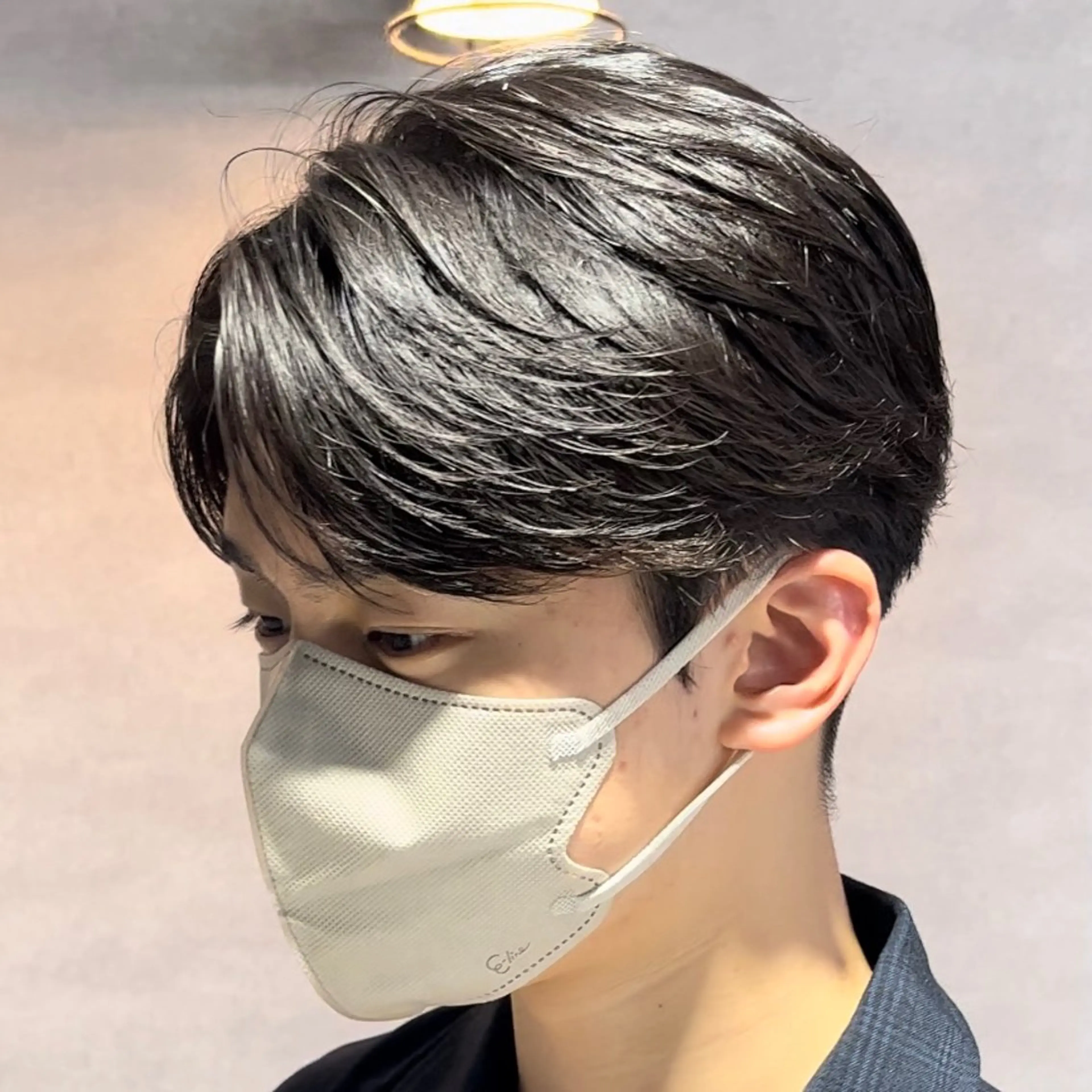 ショート カラー パーマ メンズ メンズパーマ ニュアンスパーマ センターパート マスターかずまのヘアスタイル