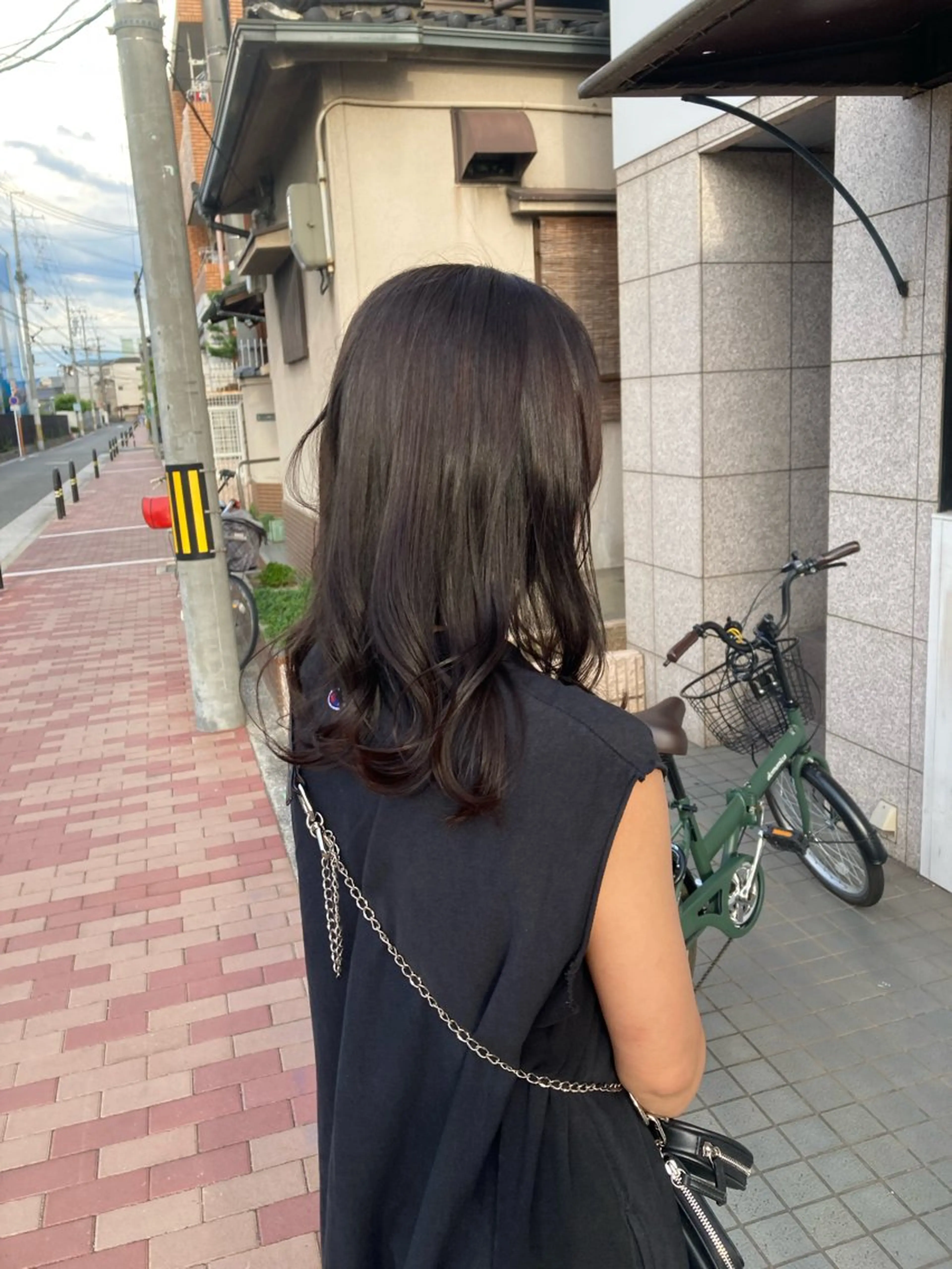 ミディアム MOLLASALON 浅香山店所属・髪質改善カラー 縮毛矯正🤍辻桃加のヘアスタイル