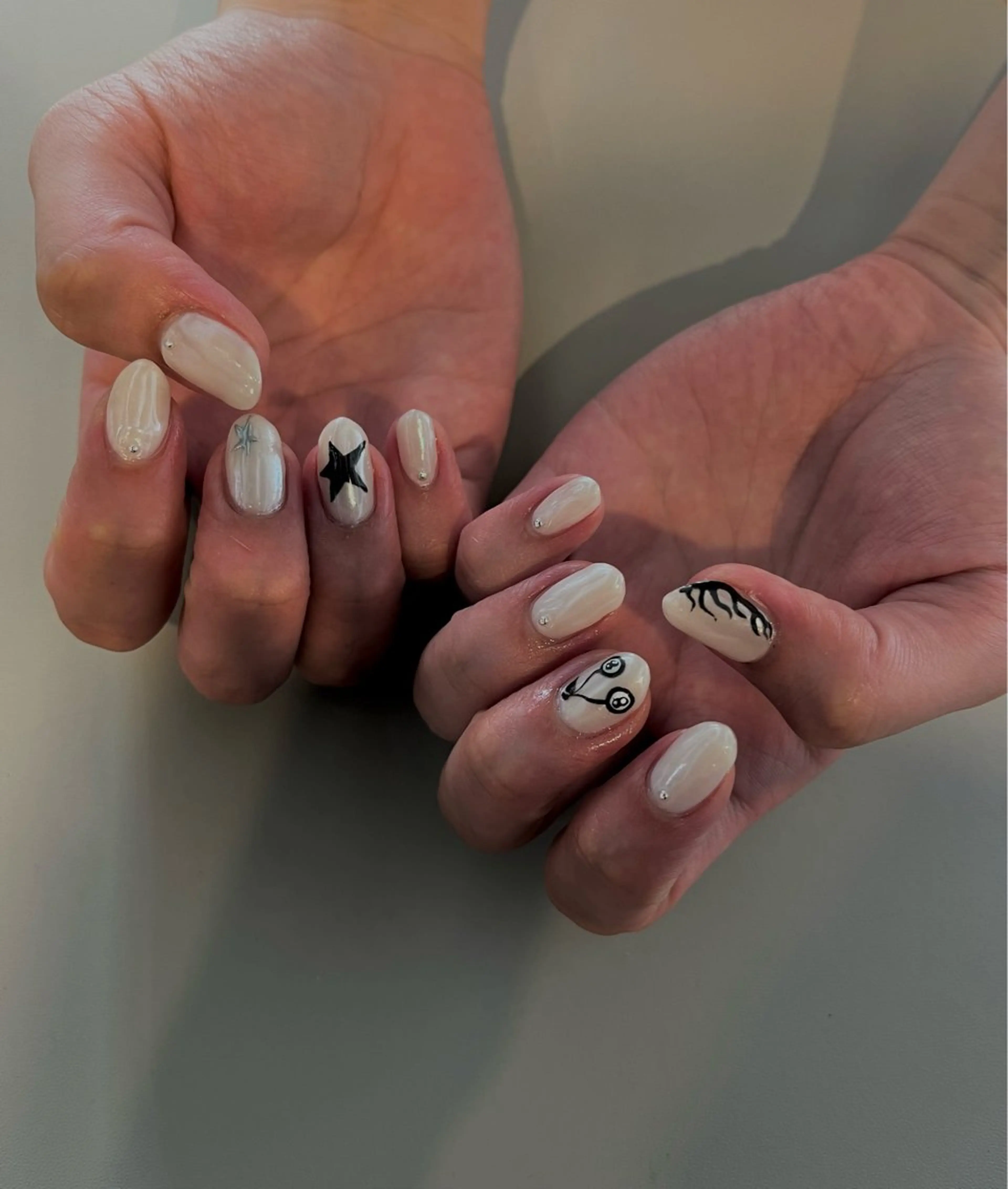 ネイル ハンドネイル ネイルハウス✴︎ふたご座所属・ネイルハウスふたご座 Natsumiのネイルデザイン