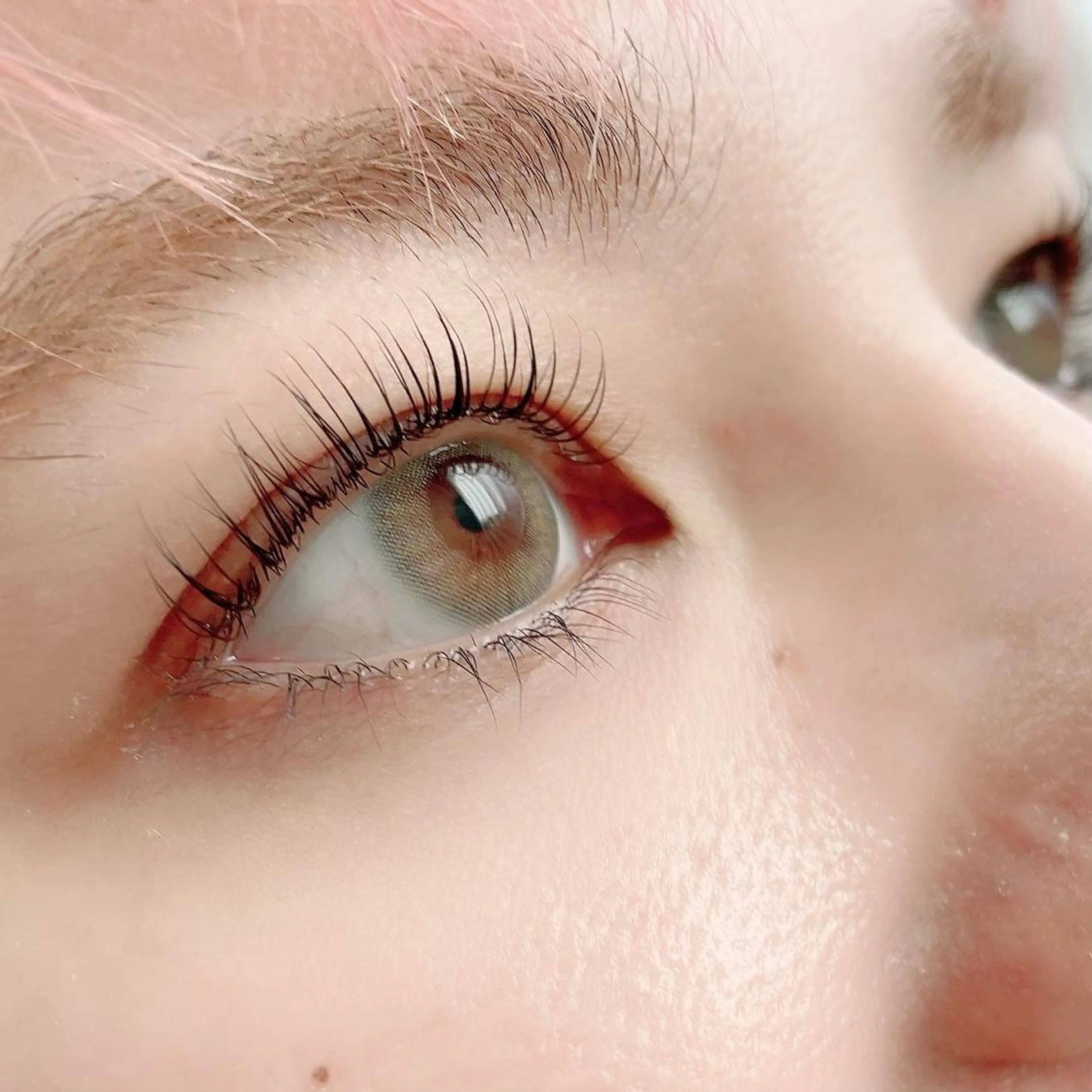 マツエク・マツパ まつげパーマ ベルアイラッシュ所属・eyelash. manaの眉毛・アイブロウイメージ