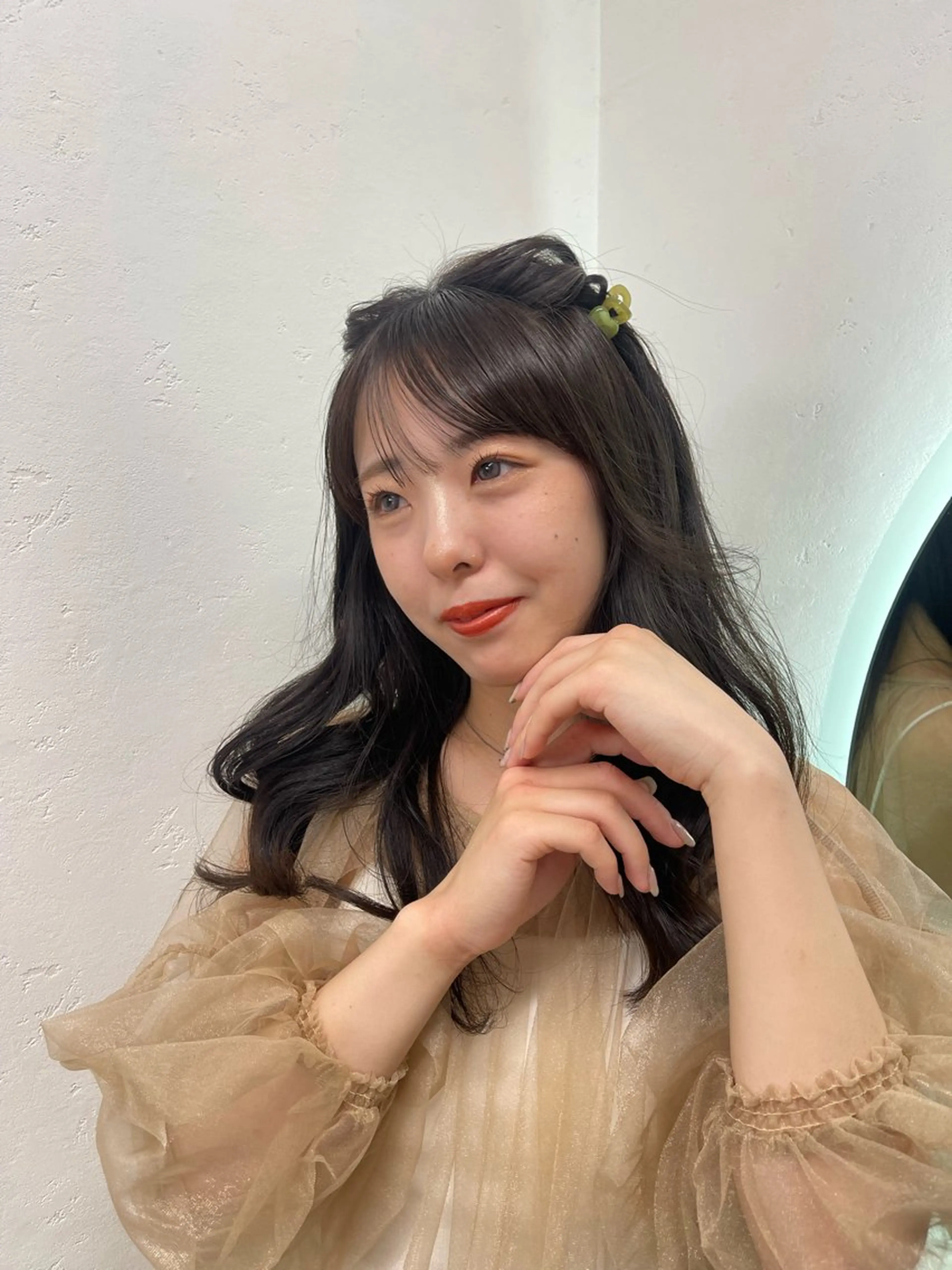 ロング カラー ヘアアレンジ 顔周りカット 愛莉/ラベンダー/ ベージュ/ブラウンのヘアスタイル