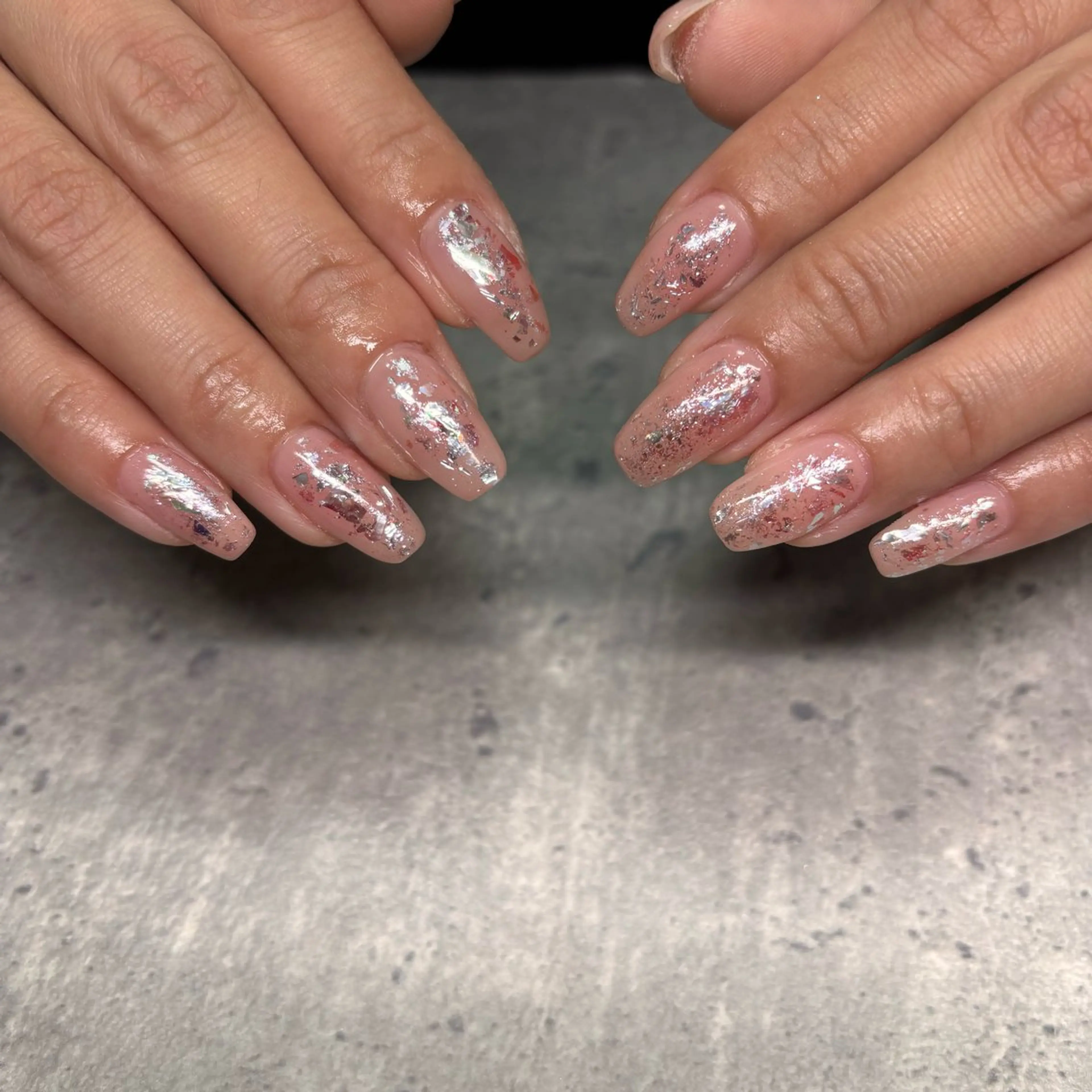 ネイル キラキラネイル ハンドネイル RE💟N.NAIL ラテン系お姉さんのネイルデザイン