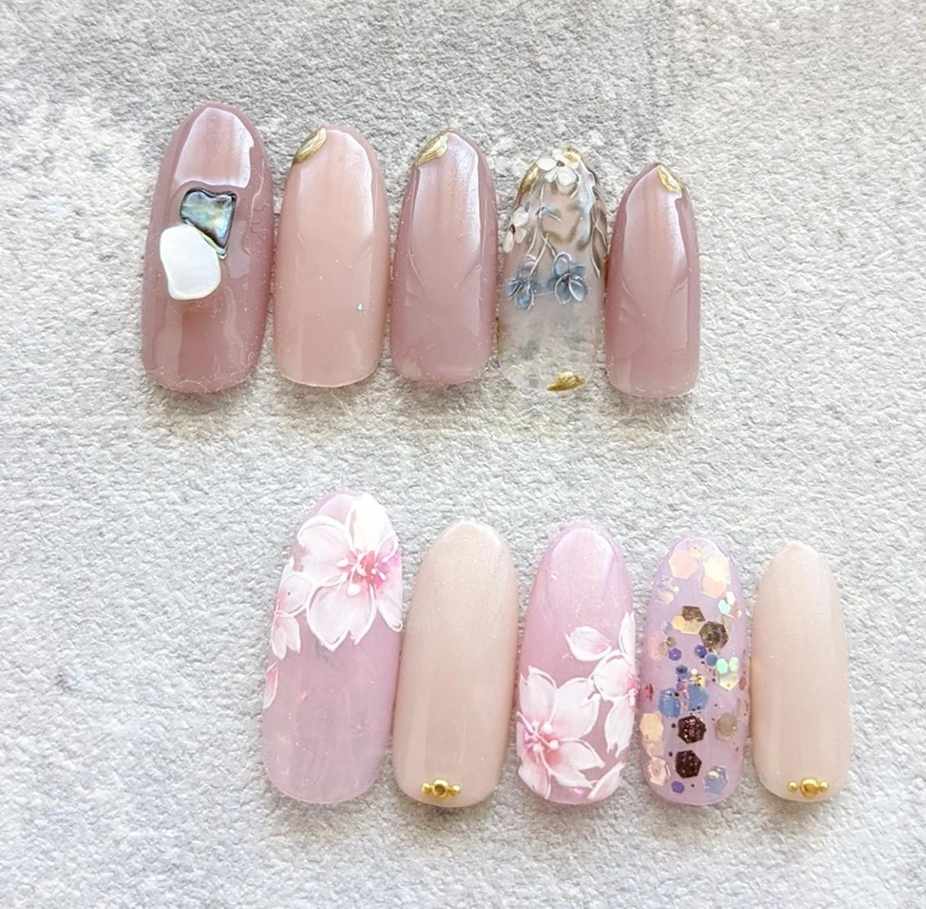 ネイル stay goldのネイルデザイン