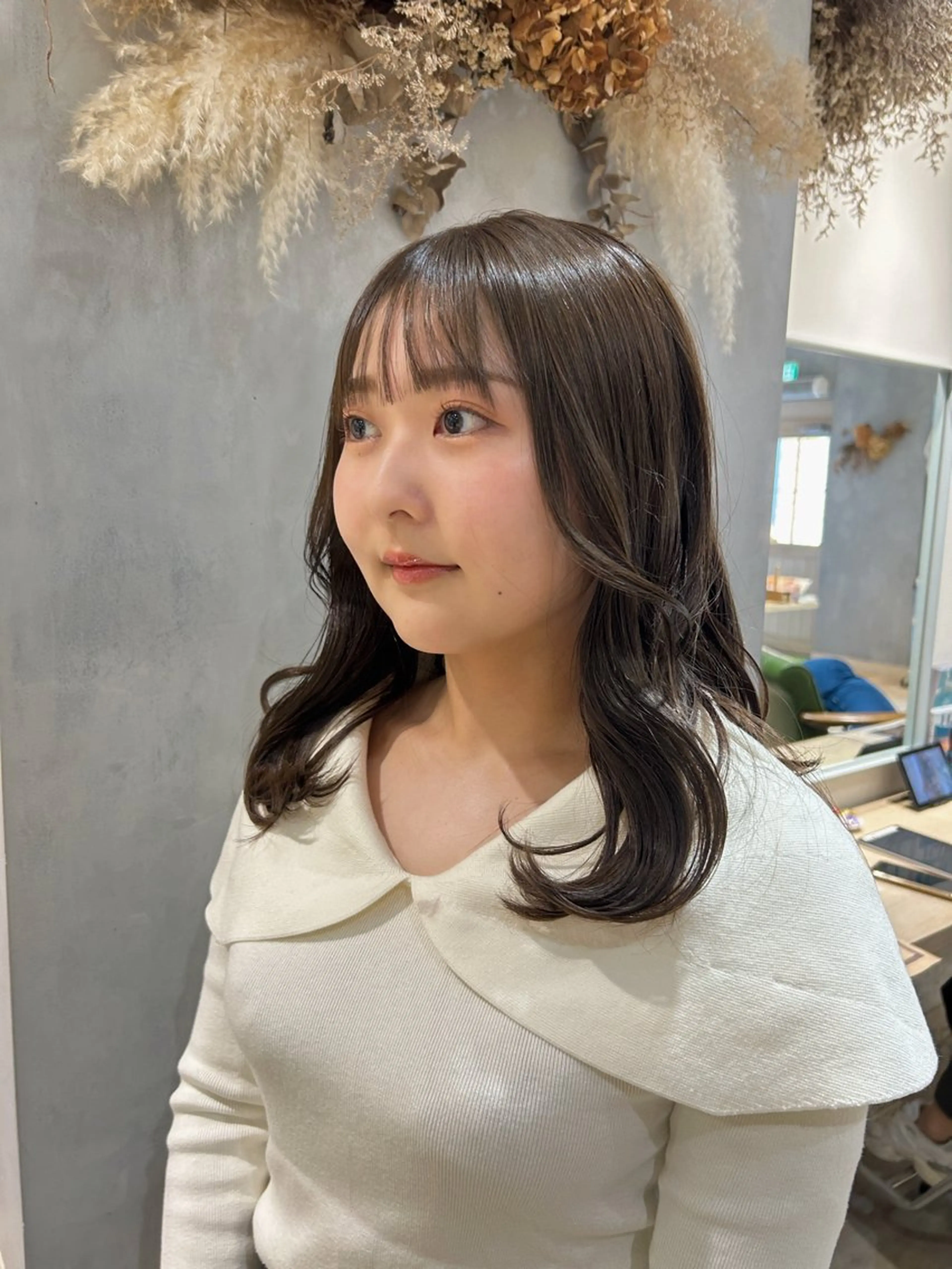 ミディアム カラー kanami - ROCCO -のヘアスタイル