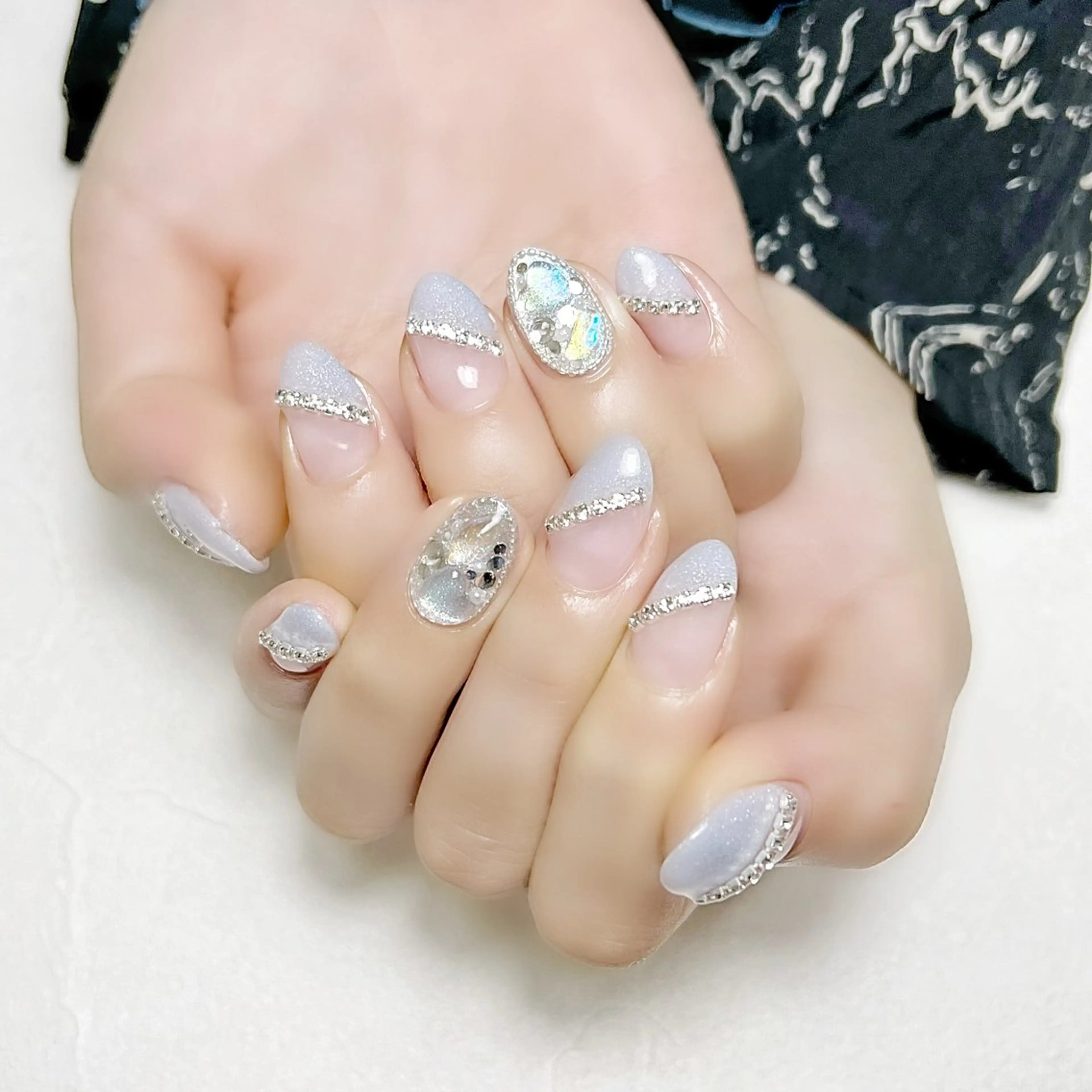 ネイル ブルー キラキラネイル ワンホンネイル 冬ネイル rouse nail RISATOのネイルデザイン