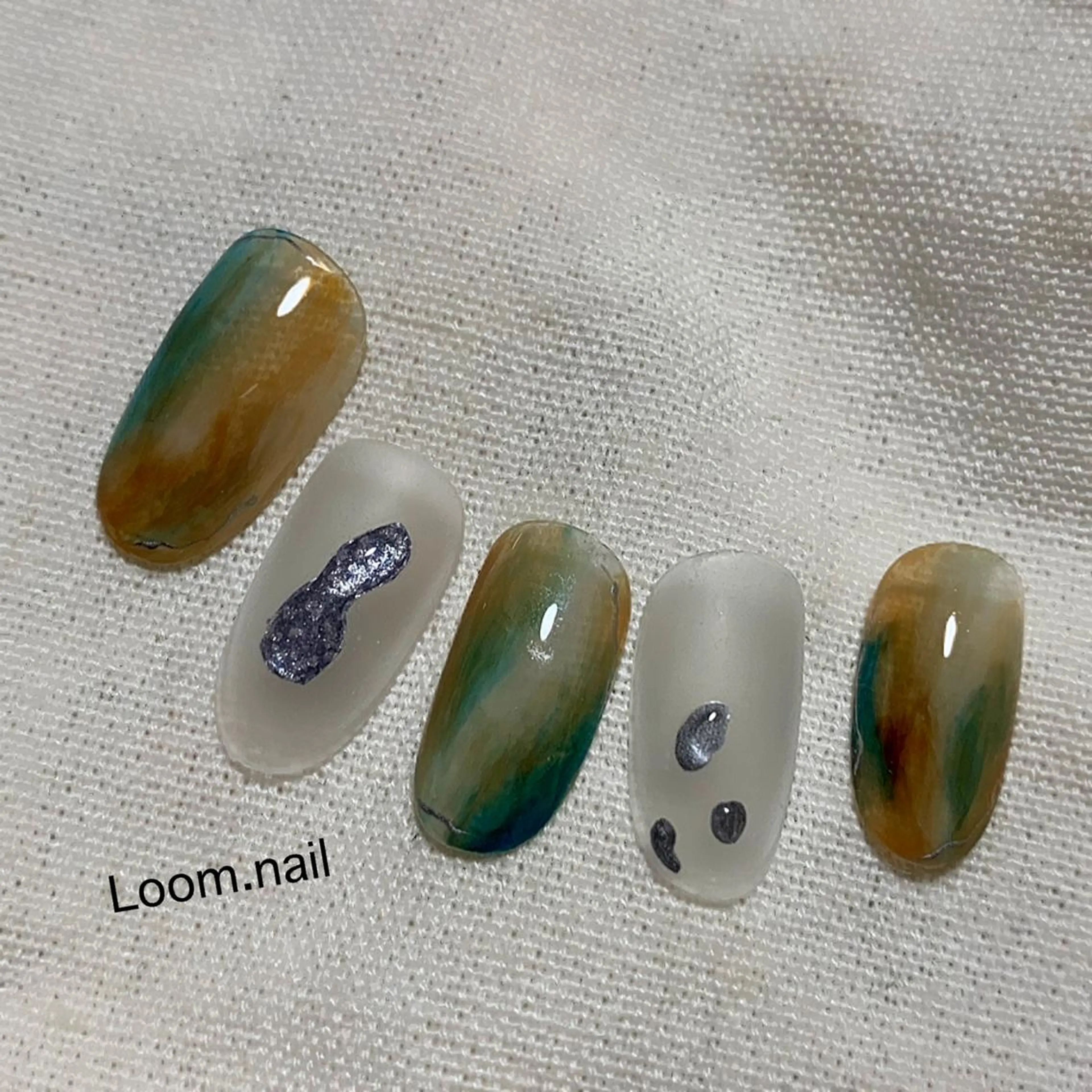 ネイル Loom所属・hrd manamiのネイルデザイン
