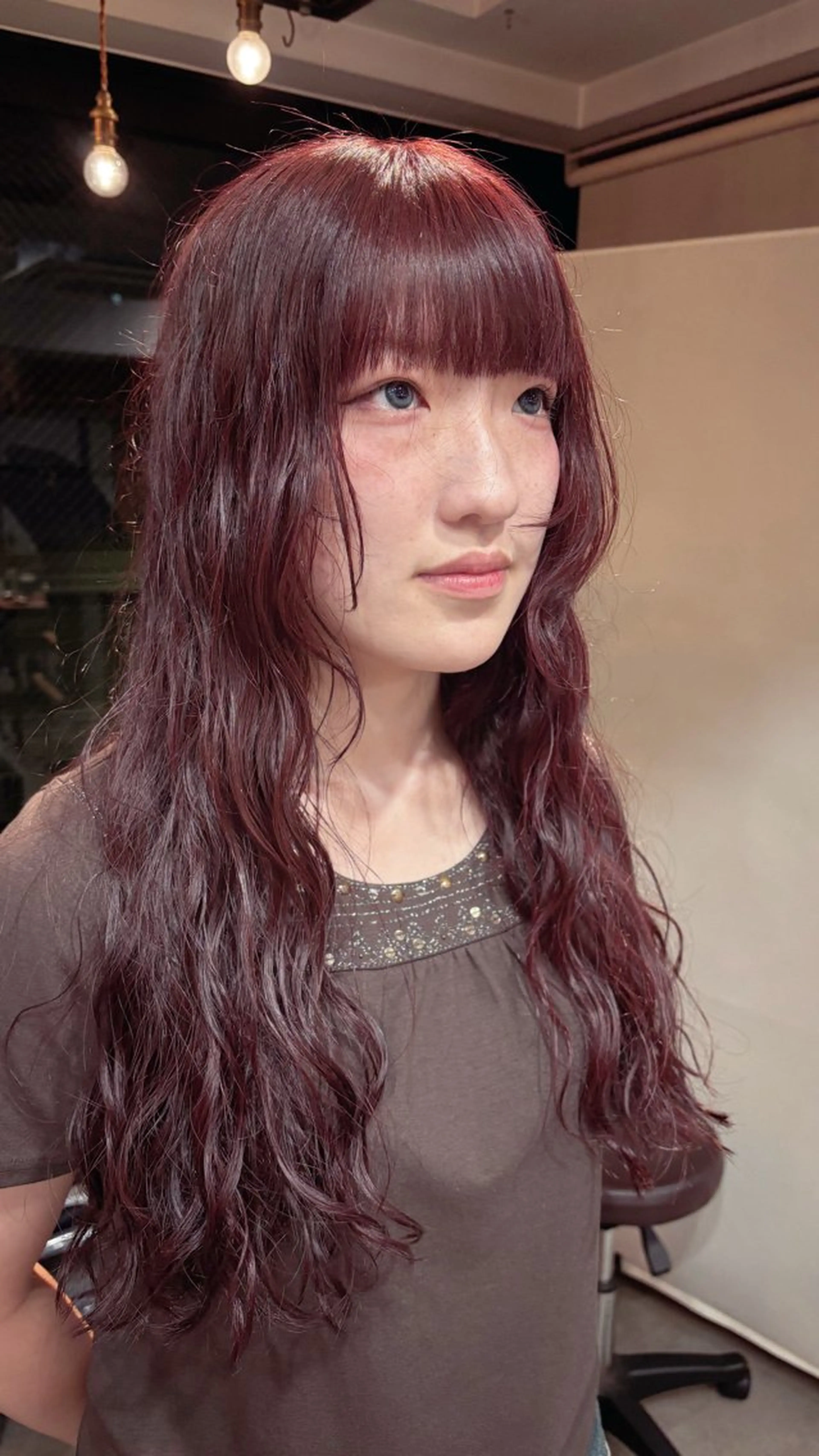 カラー ブリーチ ブリーチなしカラー レッドカラー オリタ ルカのヘアスタイル