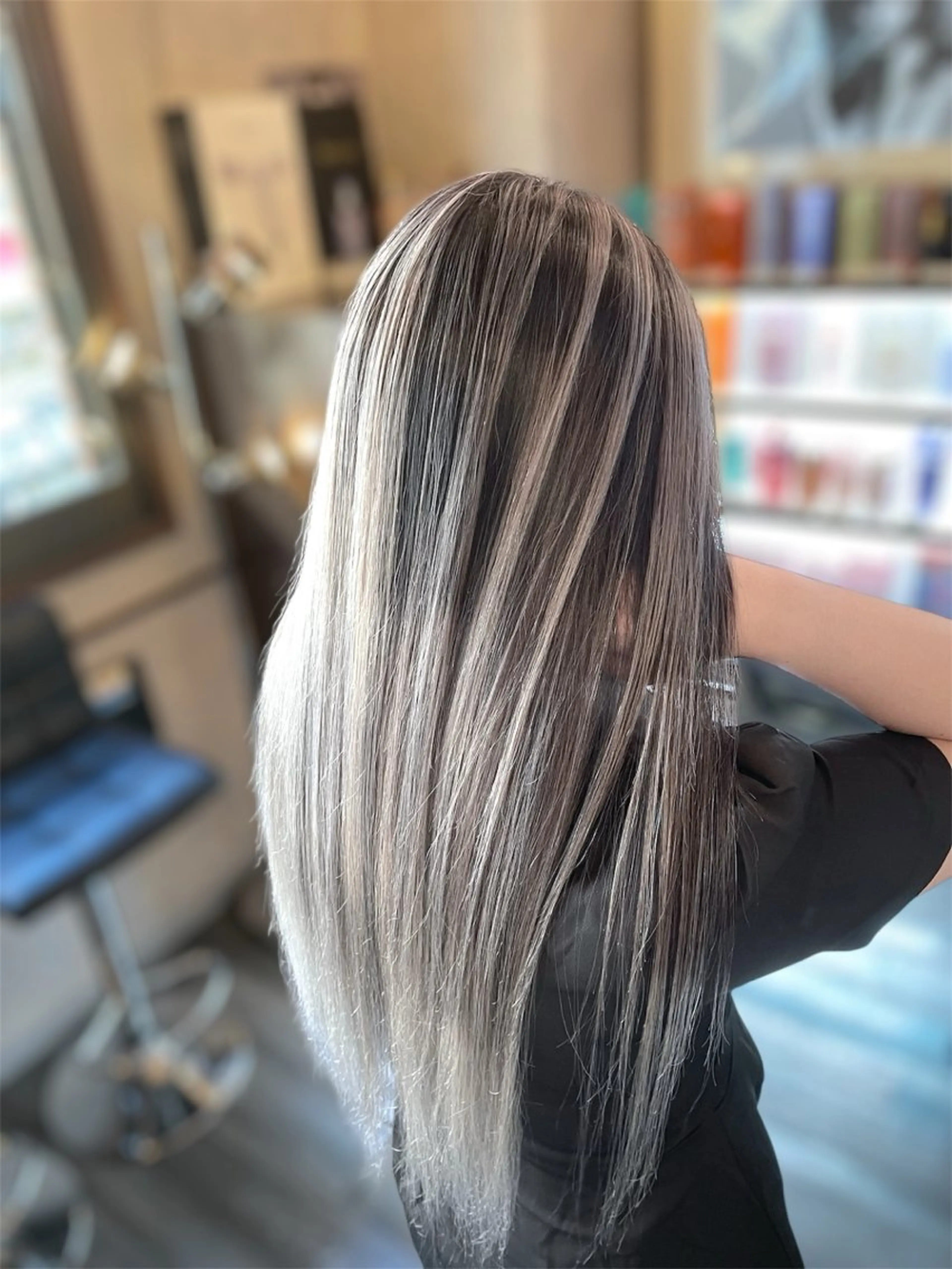 ロング ヘアカラー KIRA スズキ タクヤ／店長のヘアスタイル